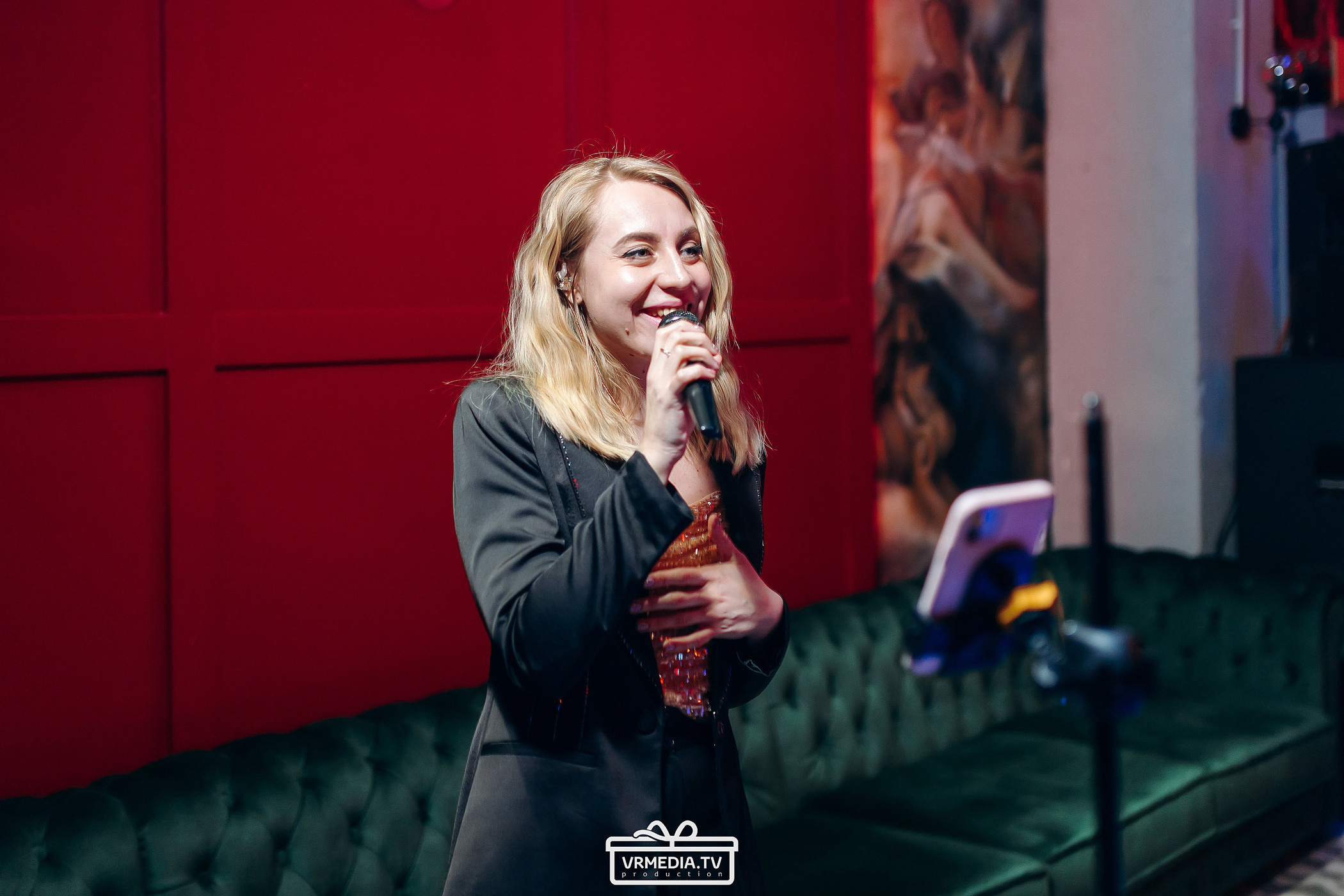 Новогодний вечер в баре «Milton»