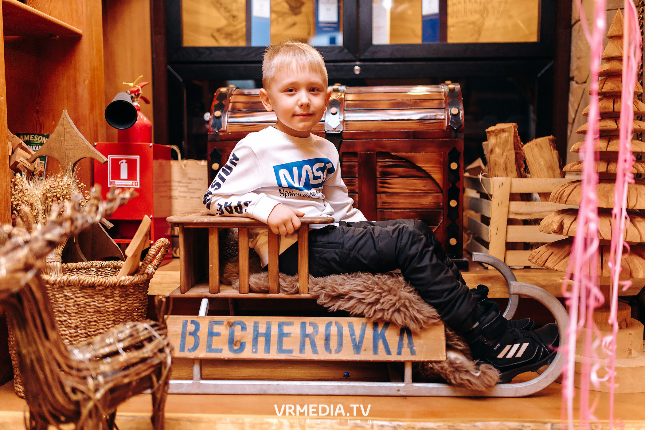 Международный женский день в «Alpen Club»