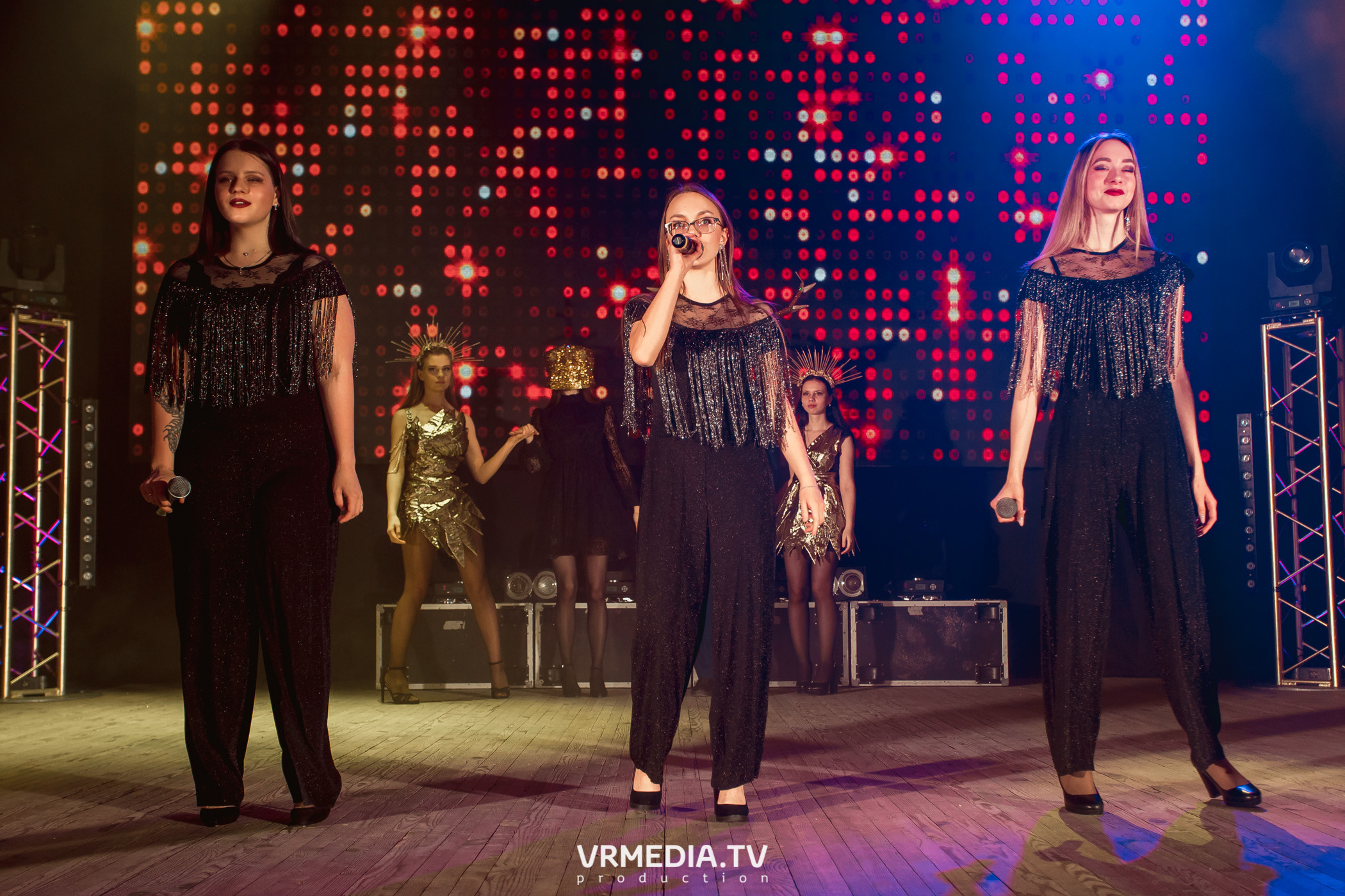 Гала-концерт фестиваля первокурсников «Давай Знакомиться» в КемГМУ