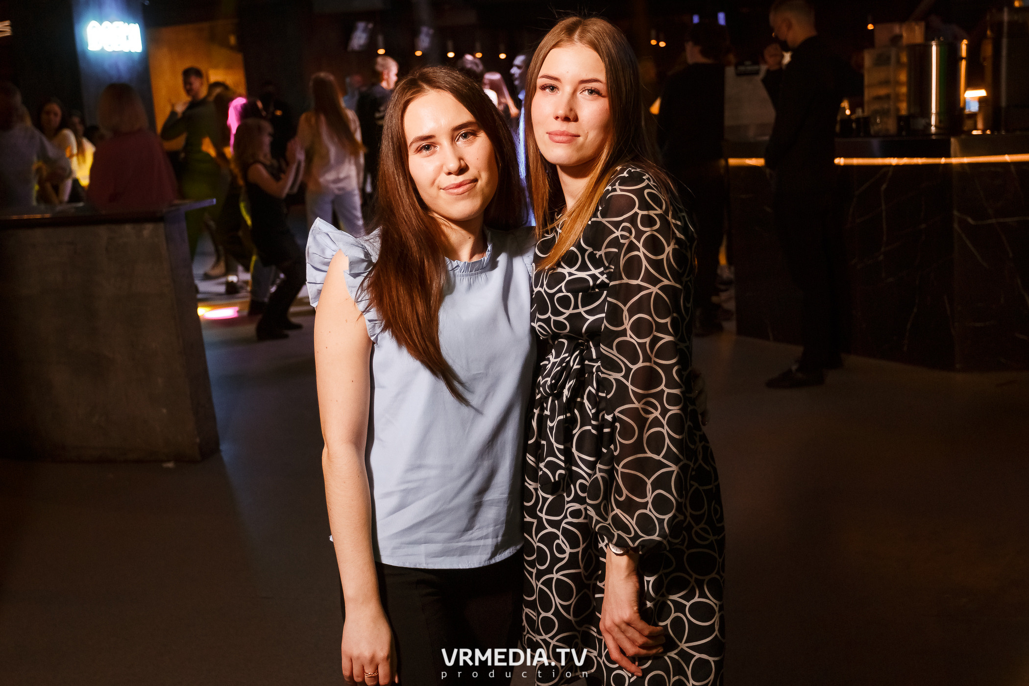 Выходные в баре «DOSKI»