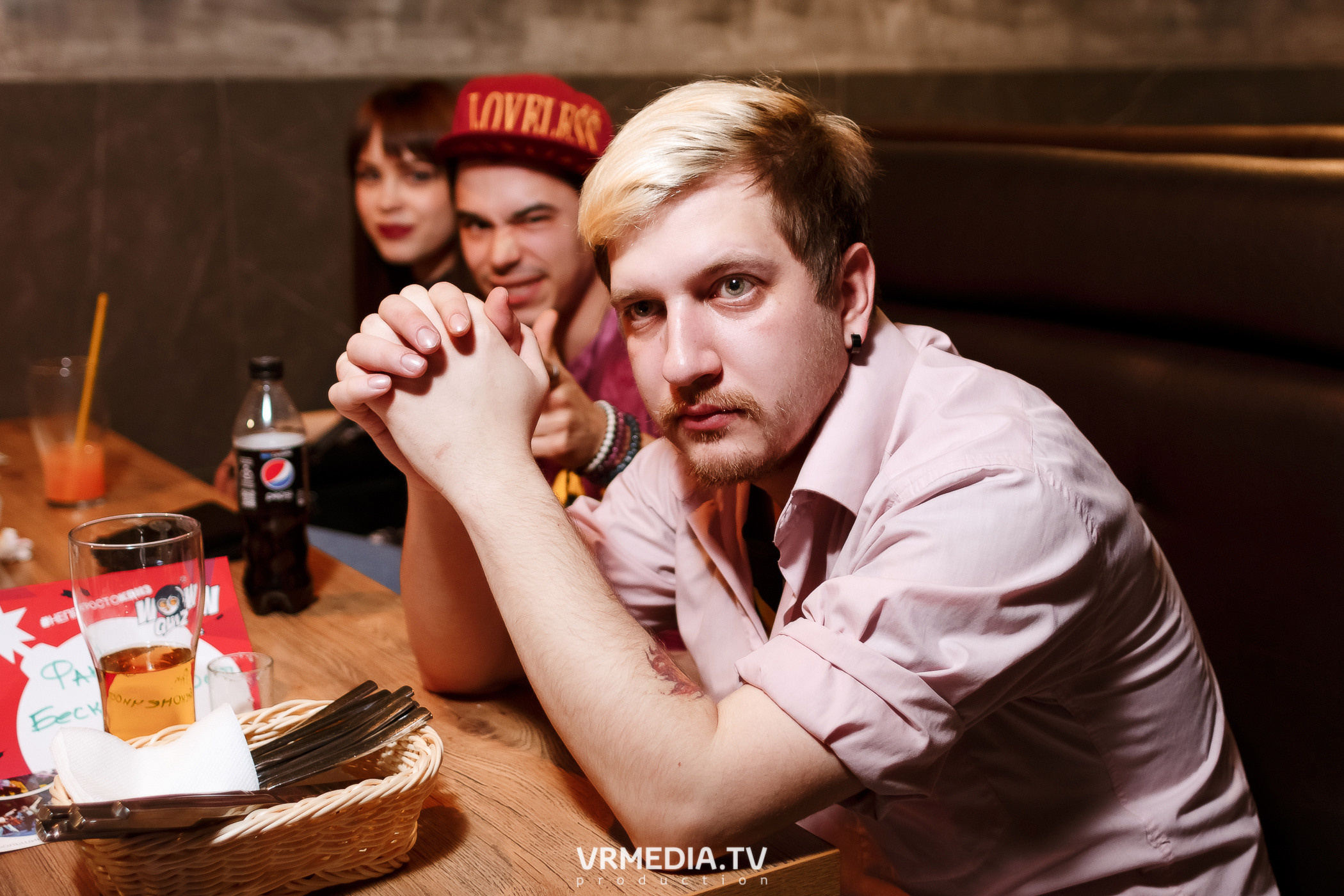 WOW QUIZ в баре «DOSKI»