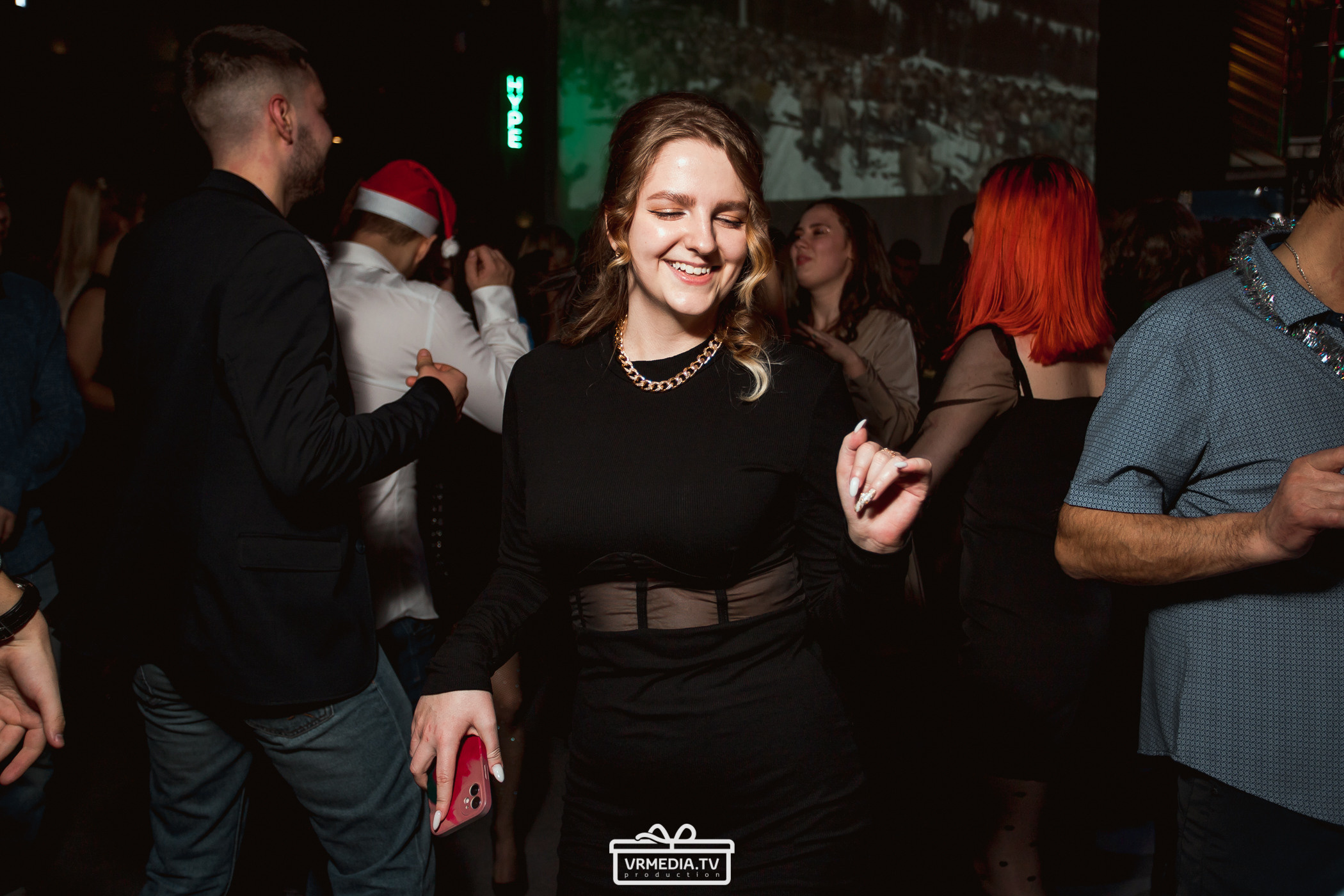 Новогодняя ночь в баре «DOSKI»