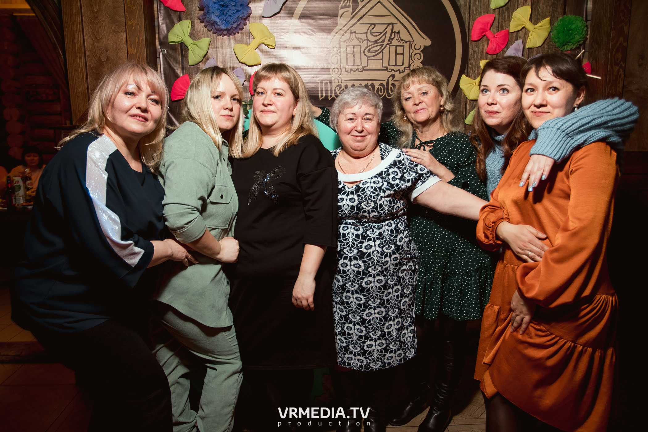 Международный женский день у «Петровича»