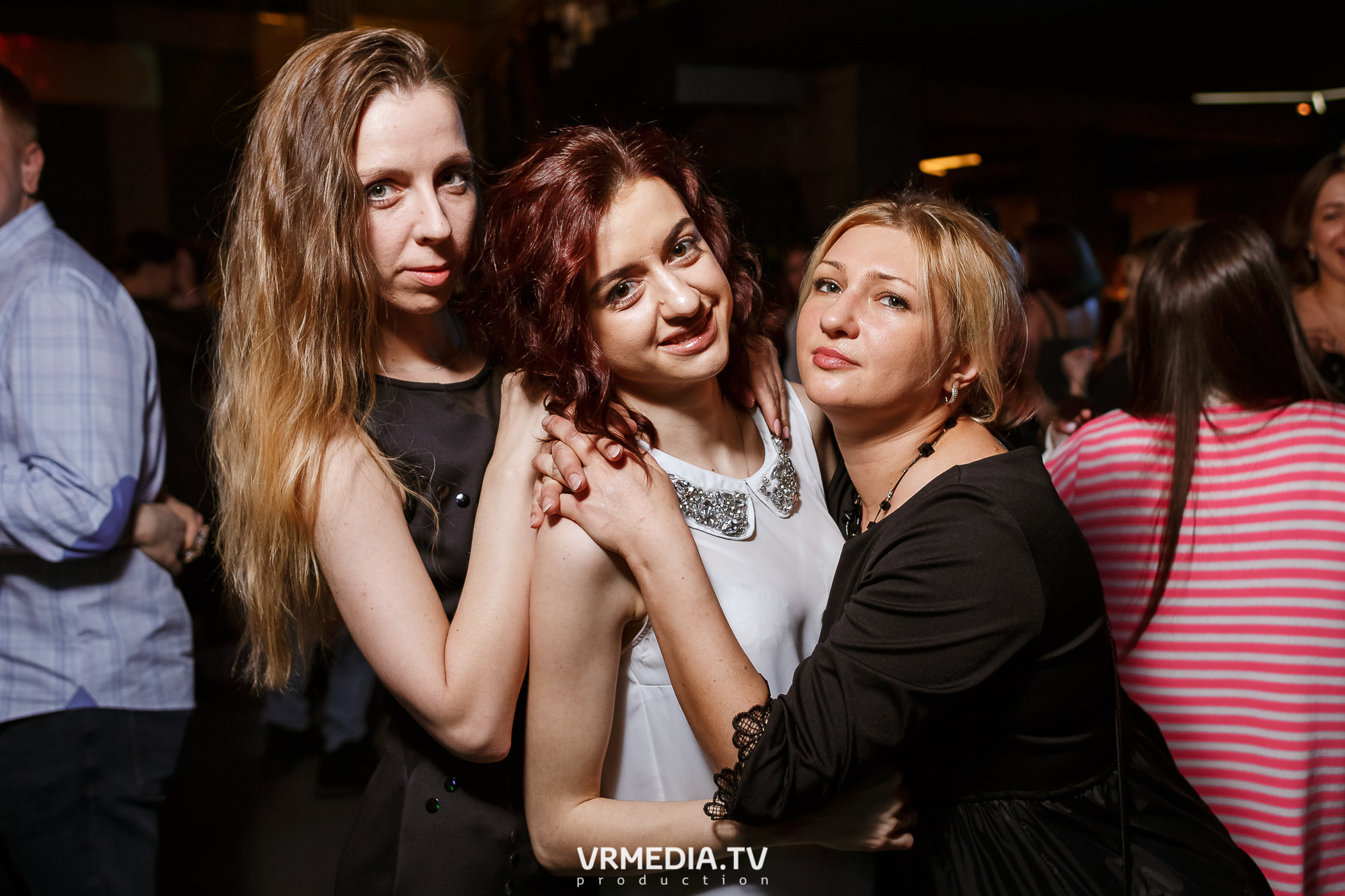 Выходные в баре «DOSKI»