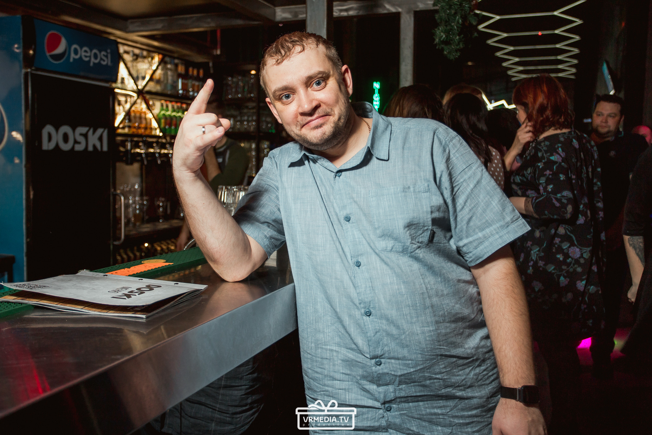 Новогодний вечер в баре «DOSKI»