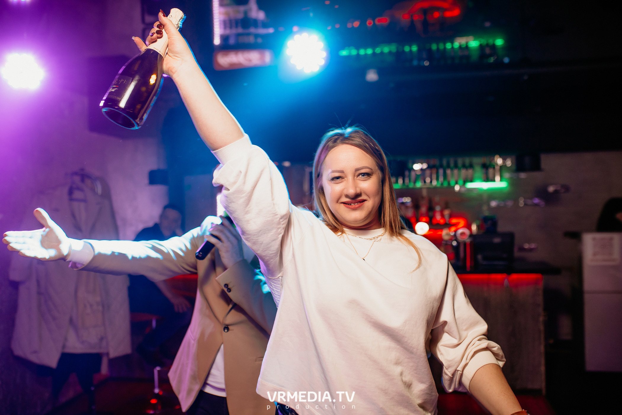 Международный женский день в караоке «Chicago»