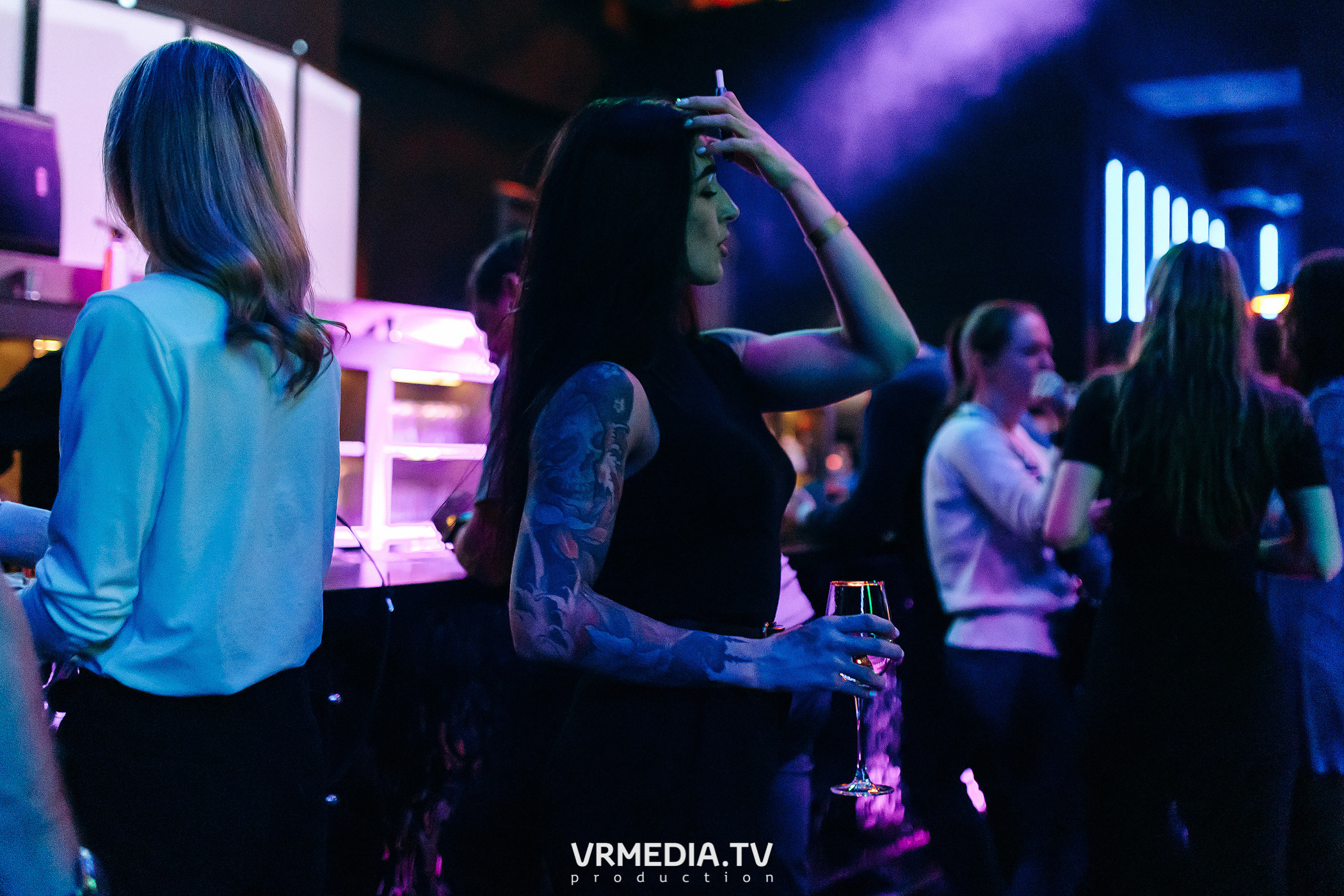 Live Broadcast в ночном клубе «ЭФИР»