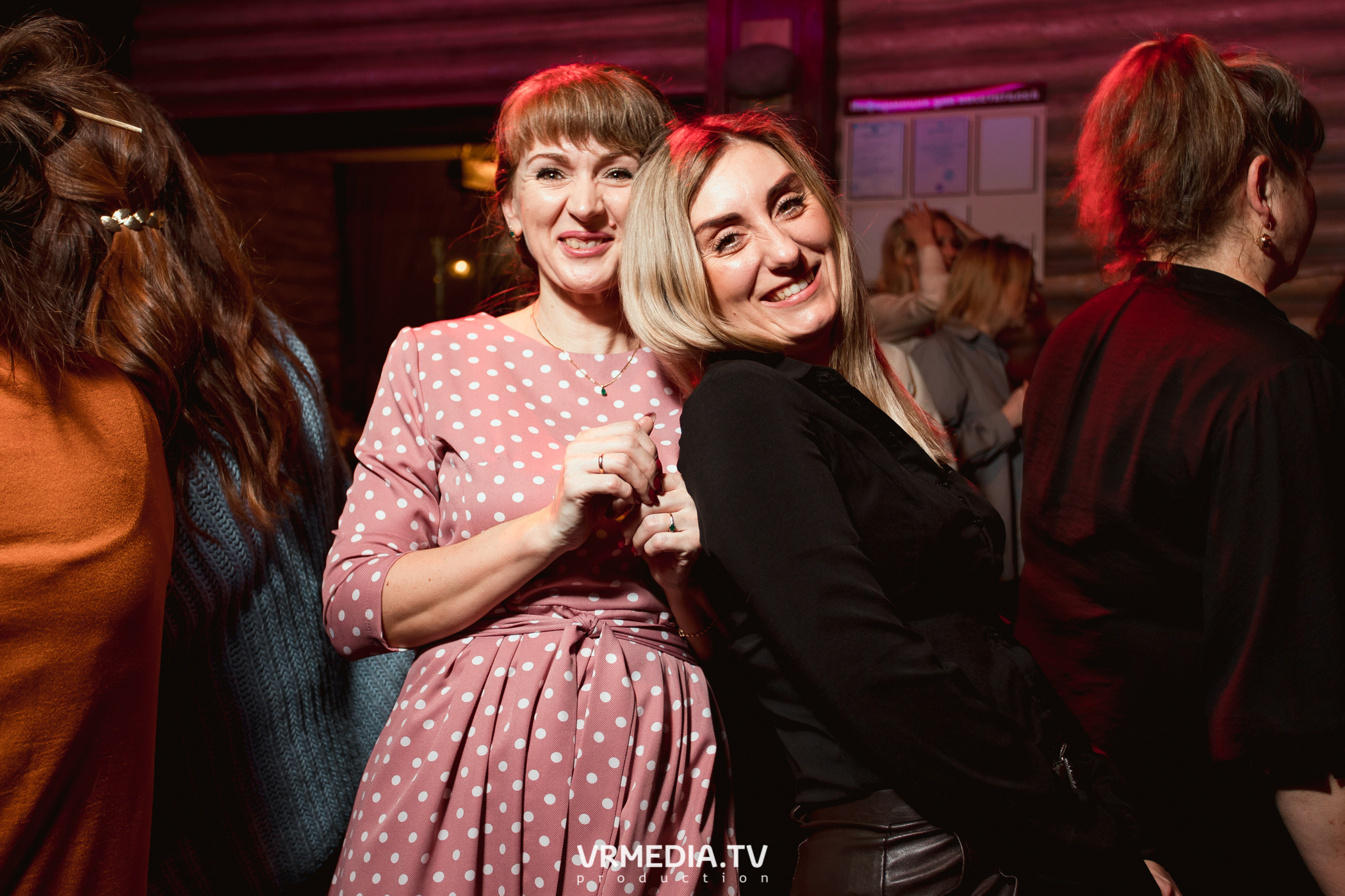 Международный женский день у «Петровича»