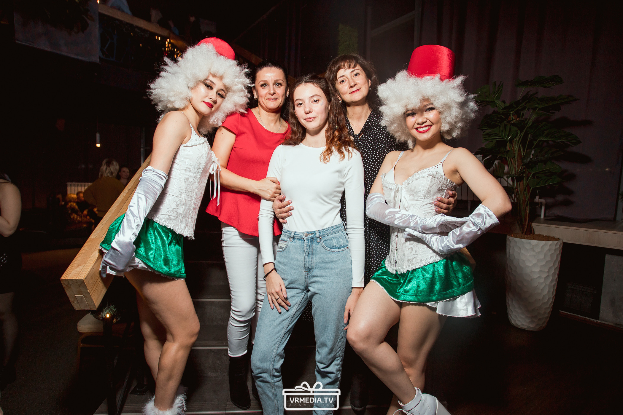 Новогодняя ночь в баре «DOSKI»