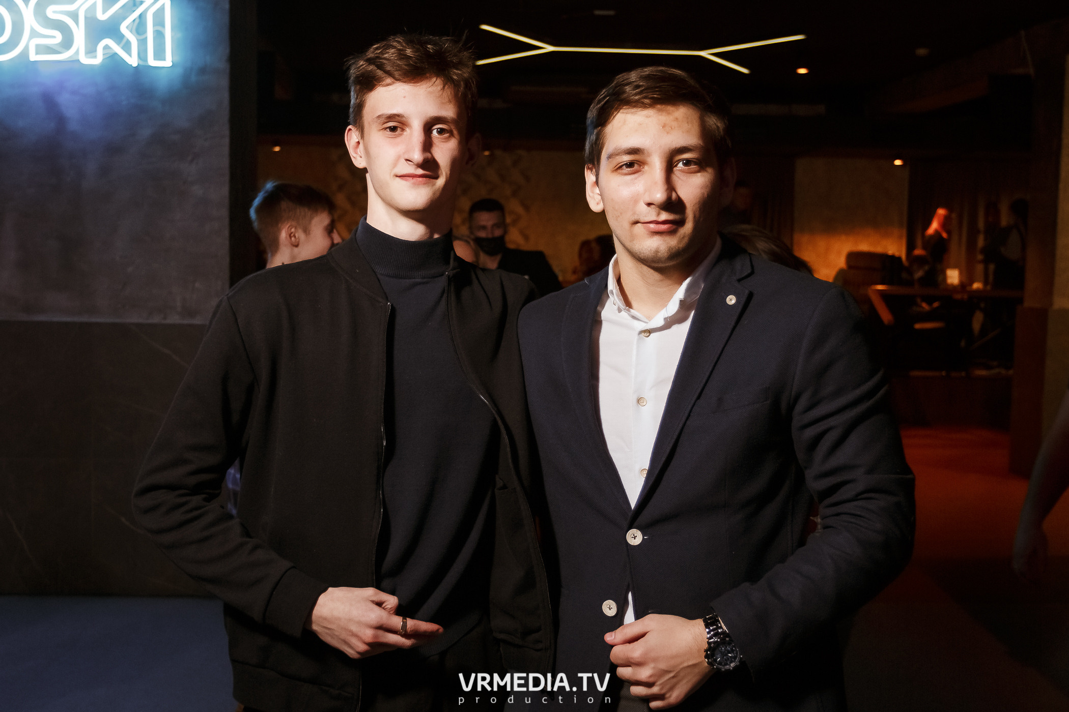 Выходные в баре «DOSKI»