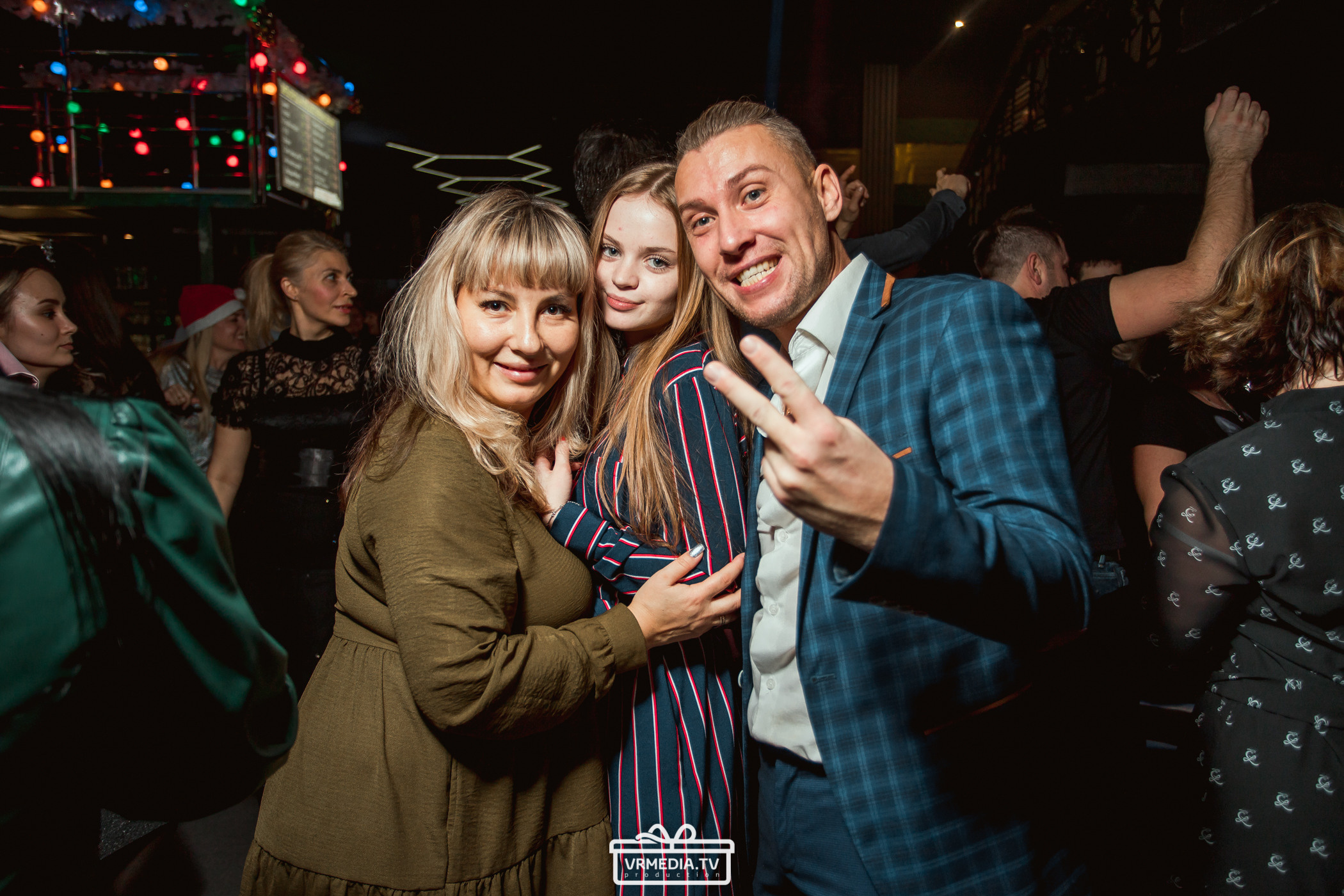 Новогодний вечер в баре «DOSKI»