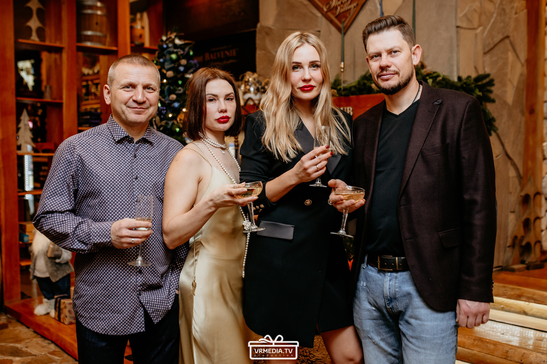 Новогодняя ночь в «Alpen Club»