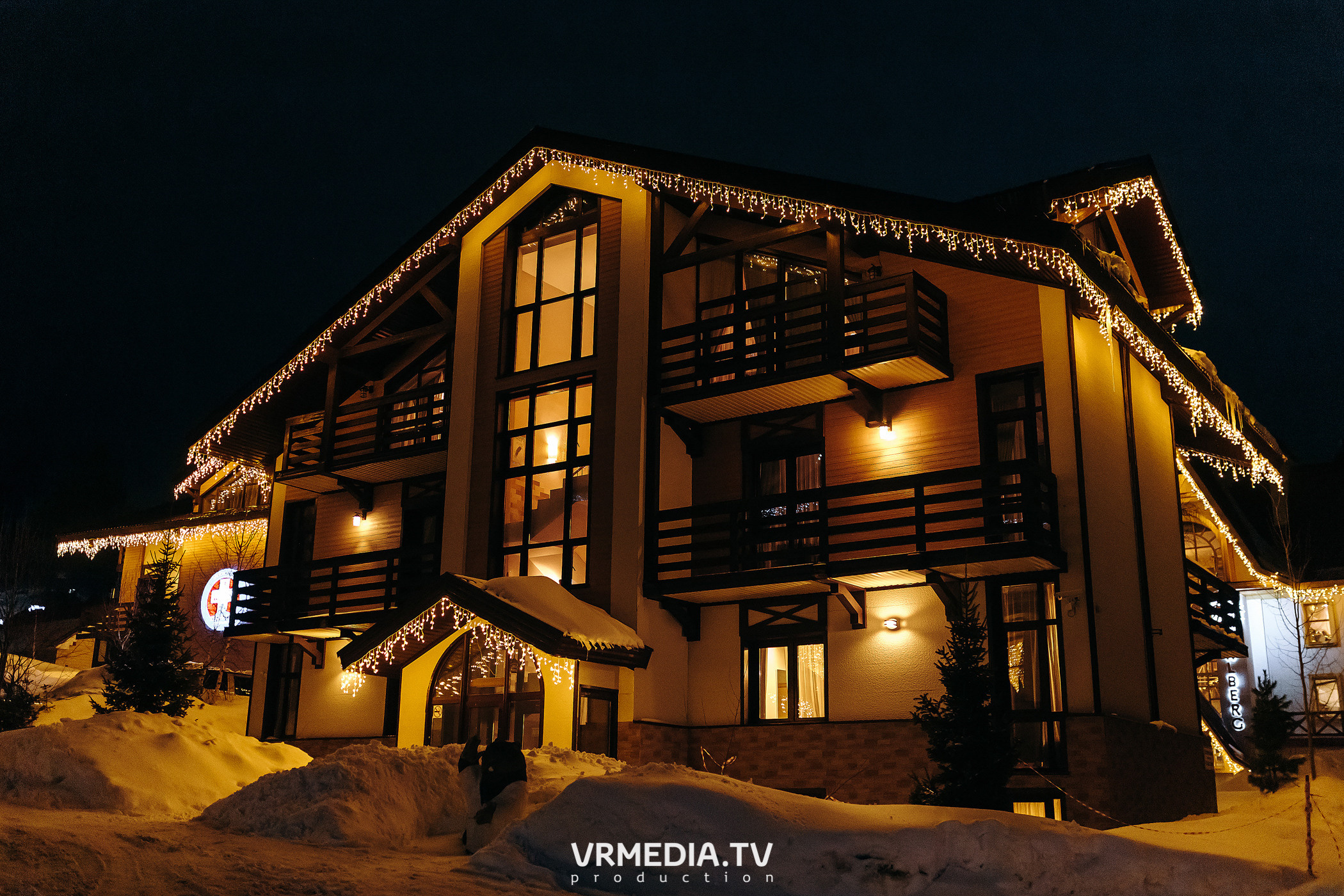 Международный женский день в «Alpen Club»