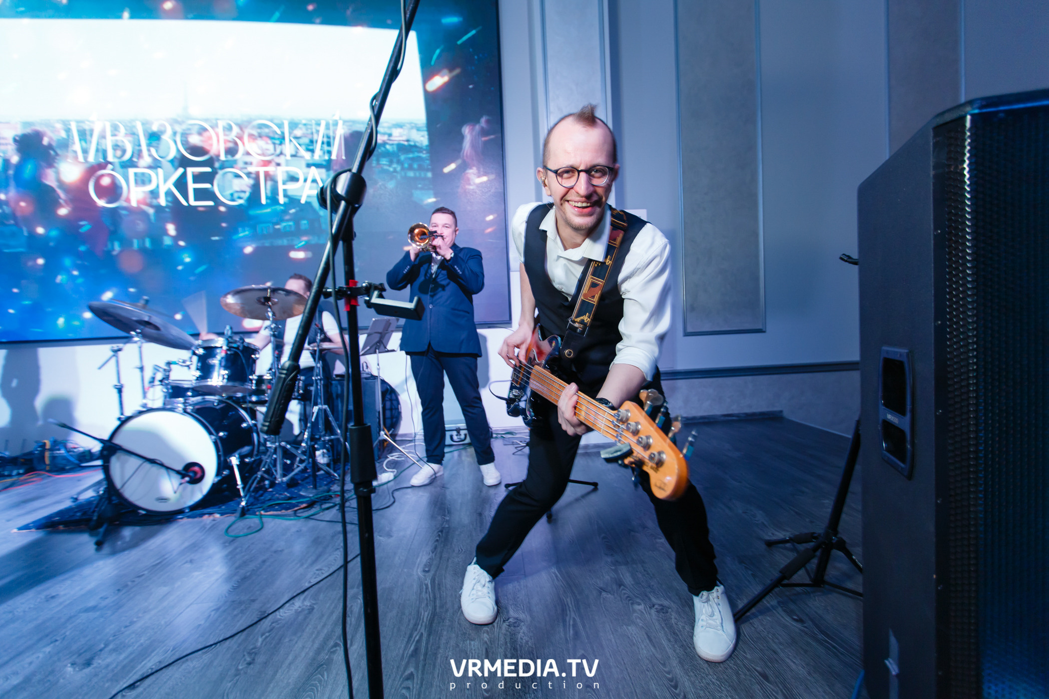 Международный женский день в ресторане «Paradise»