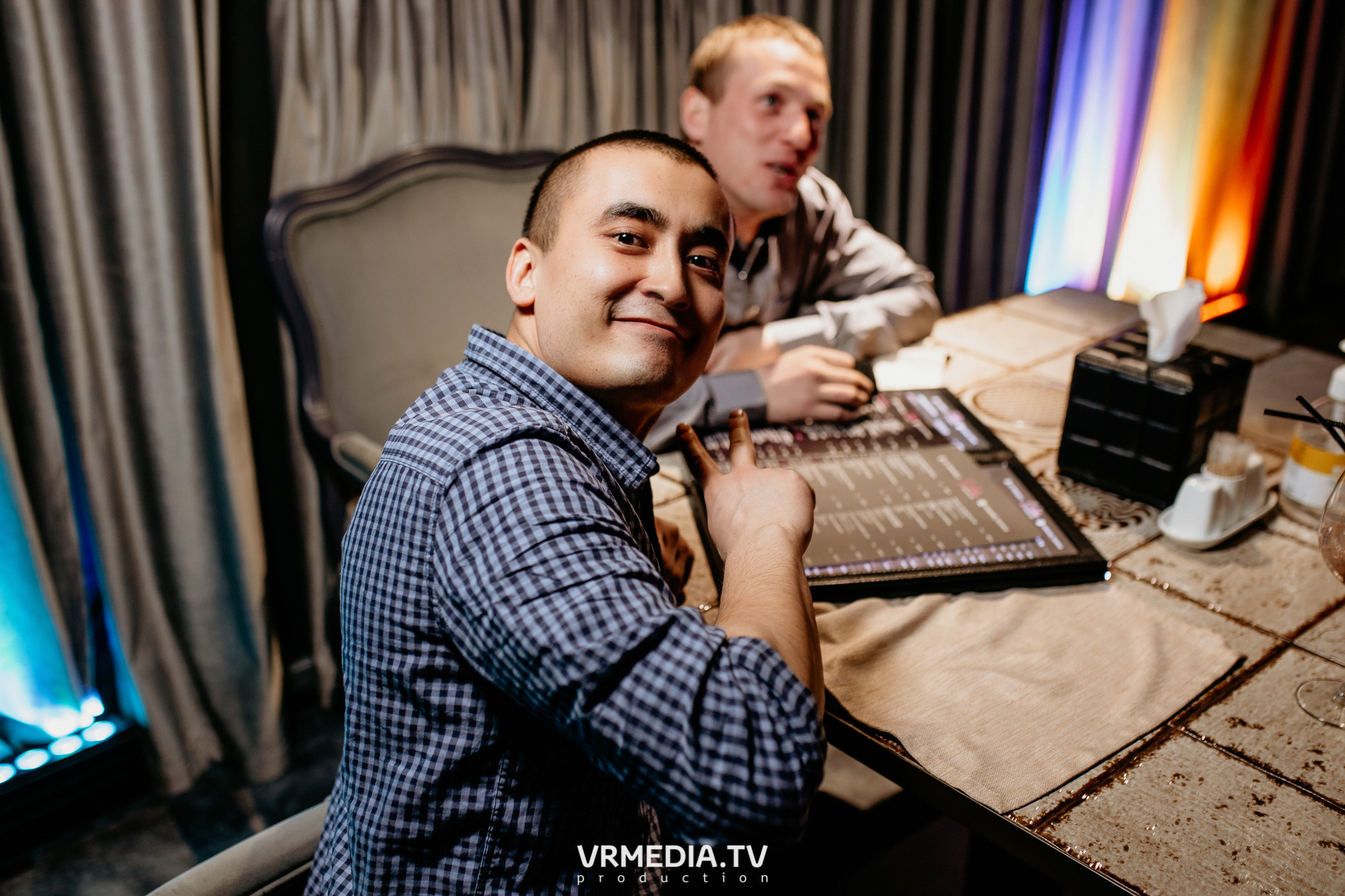 I`m a man в караоке-баре «Volna»