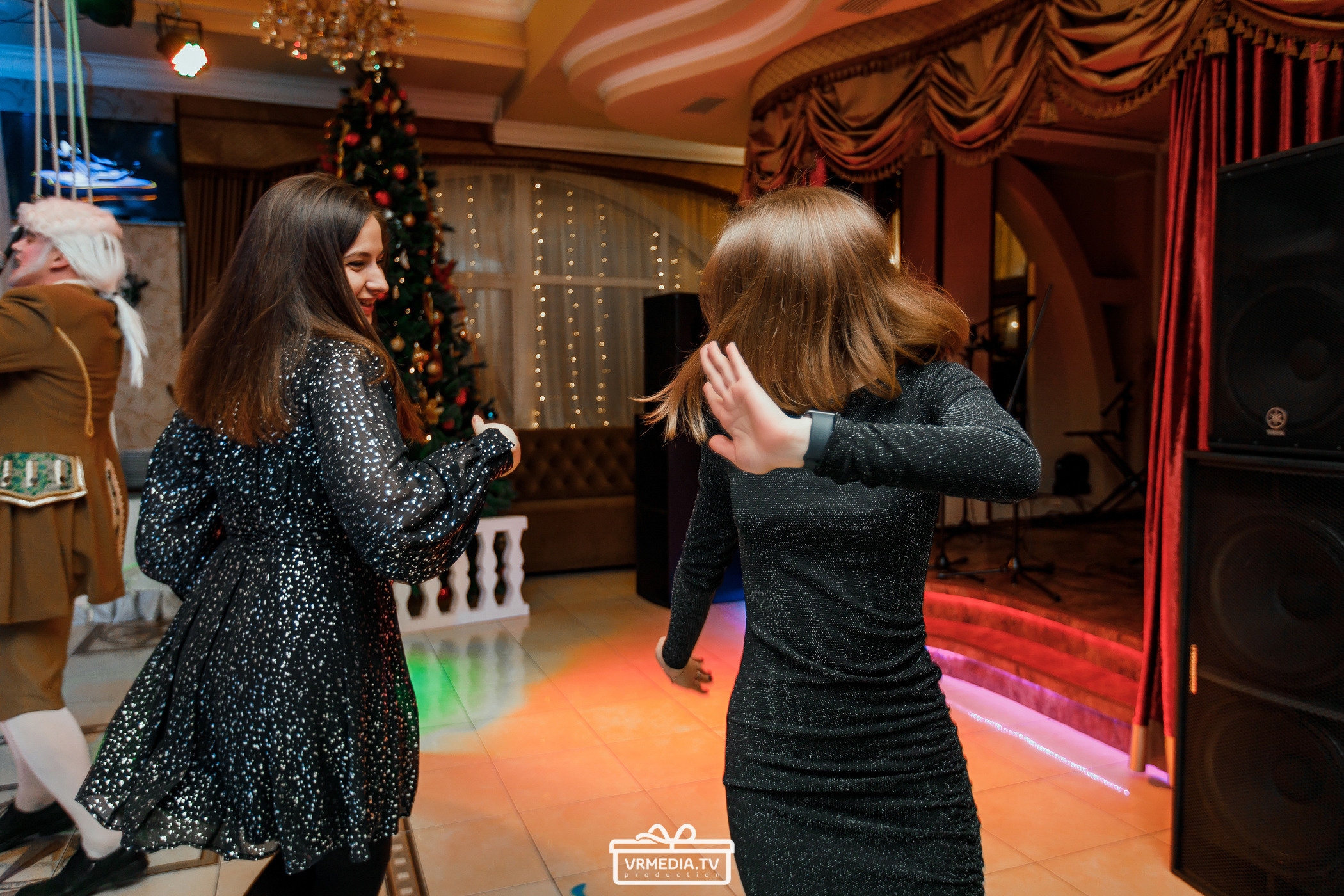 Новогодний вечер в РК «Лазурный Берег»