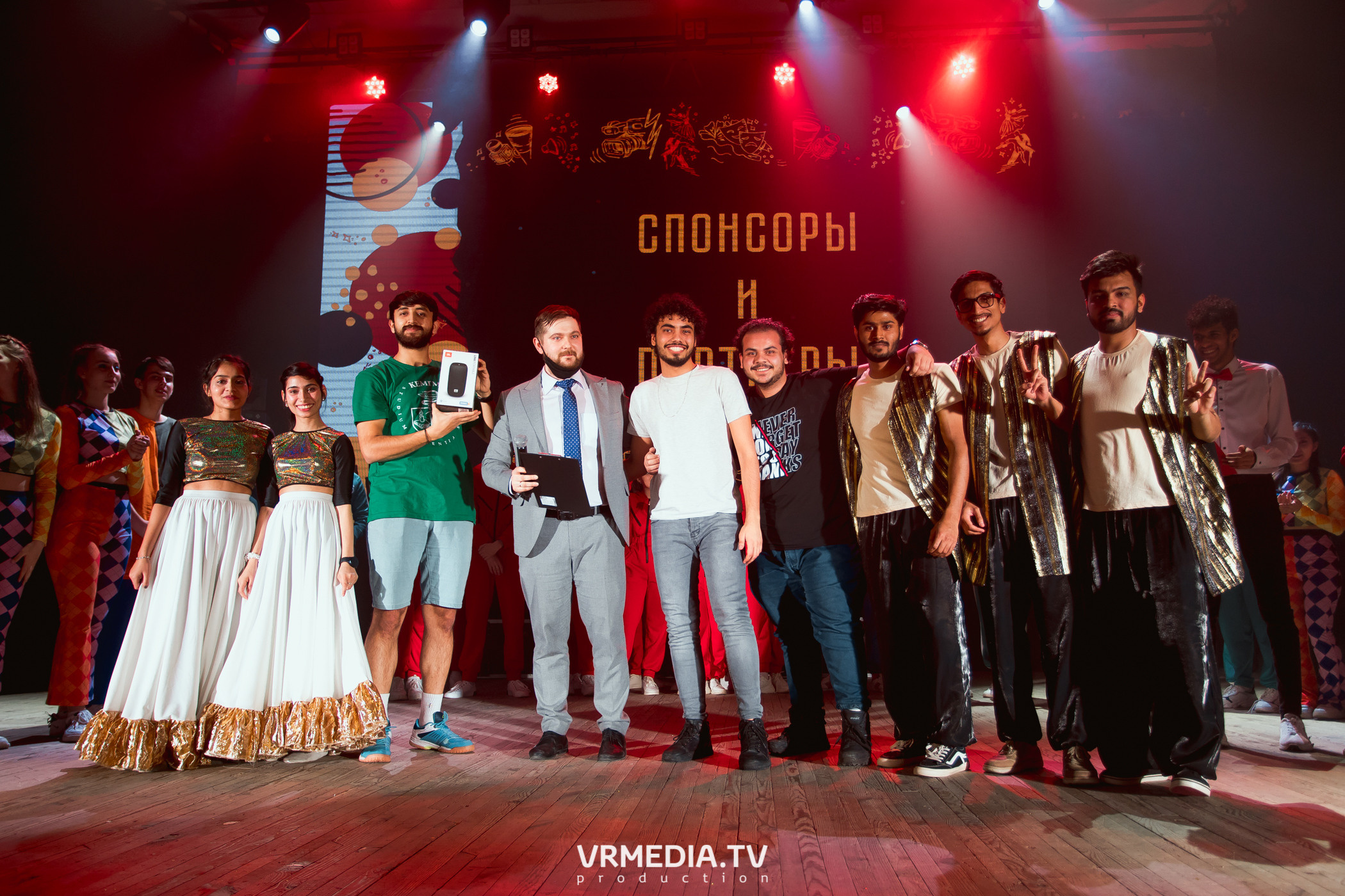 Гала-концерт фестиваля первокурсников «Давай Знакомиться» в КемГМУ