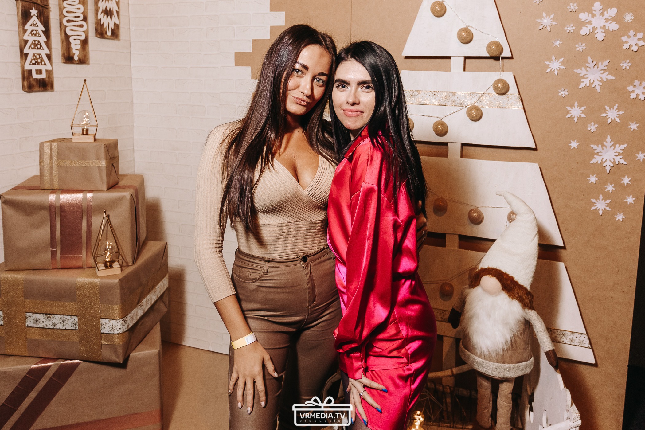 Новогодняя вечеринка в баре «BORODA»