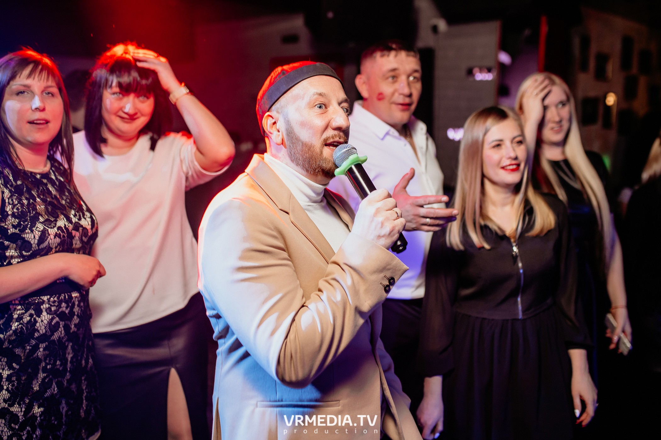 Международный женский день в караоке «Chicago»