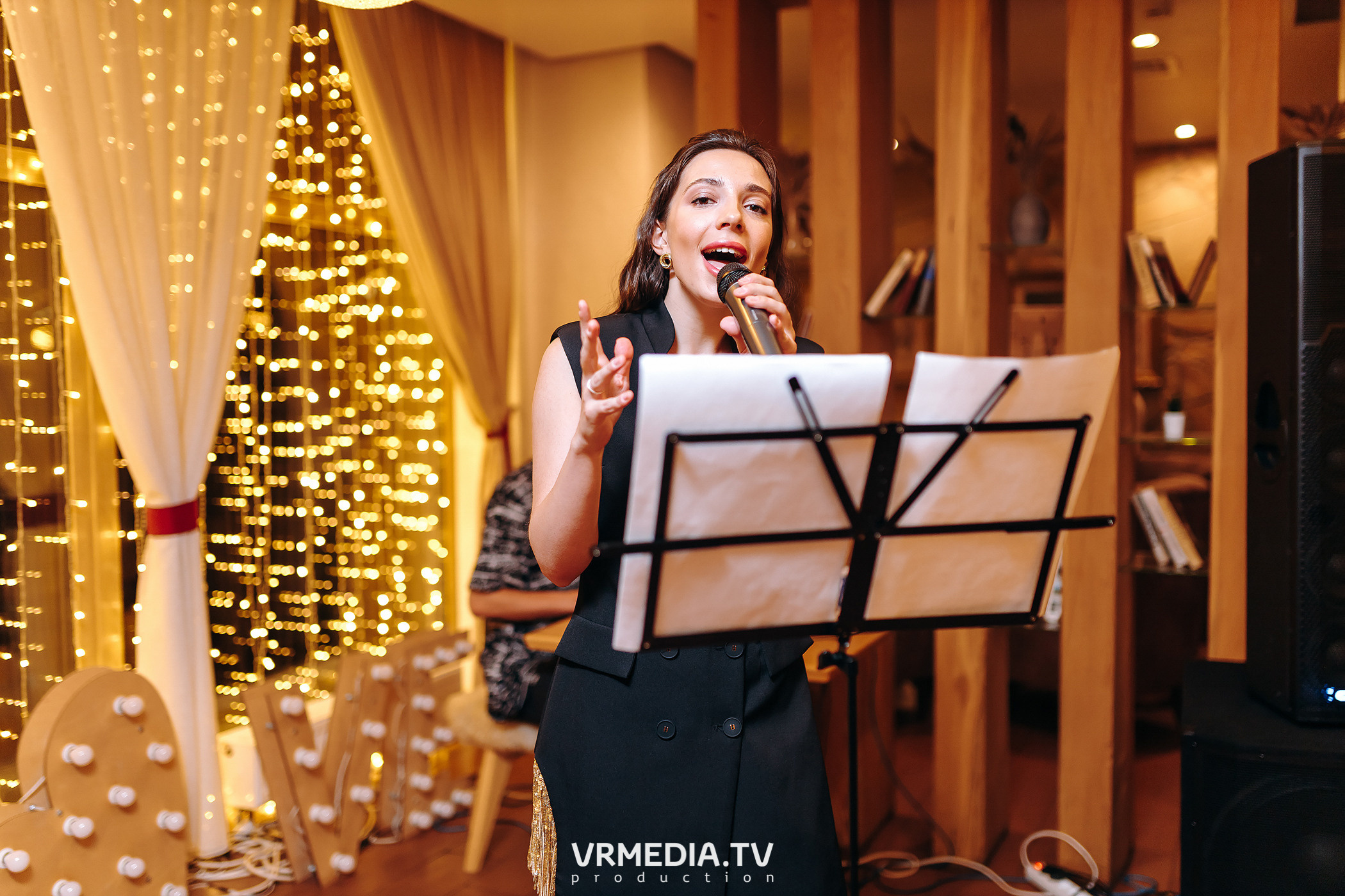 Международный женский день в «Alpen Club»