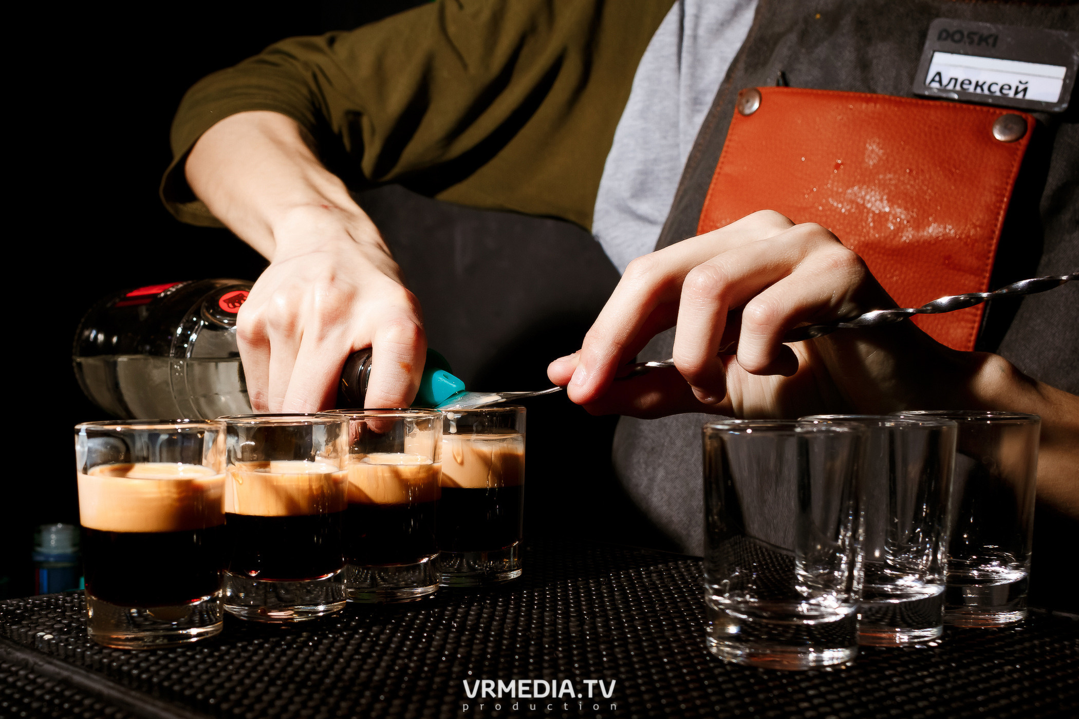 Выходные в баре «DOSKI»