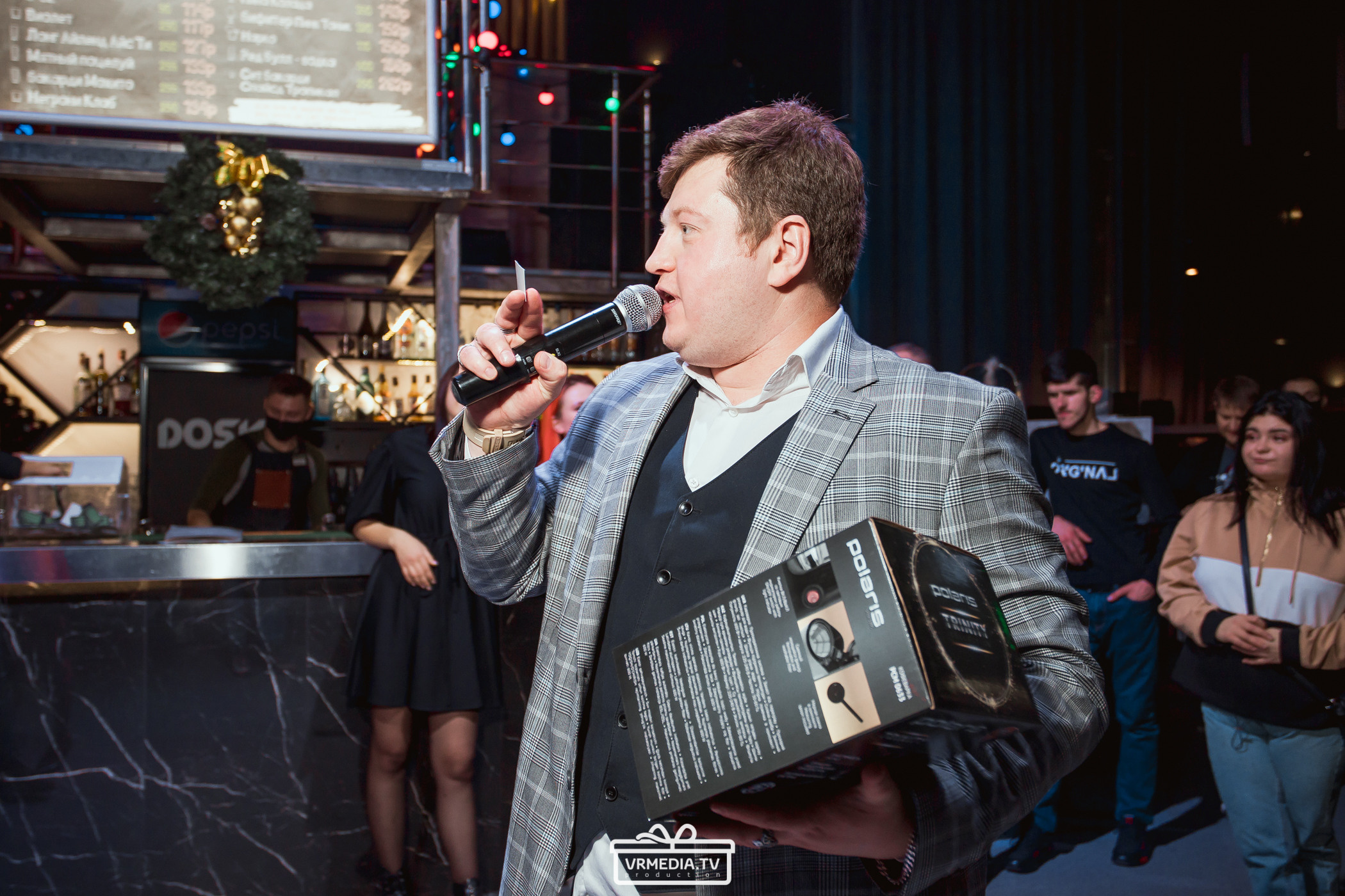 Новогодняя ночь в баре «DOSKI»