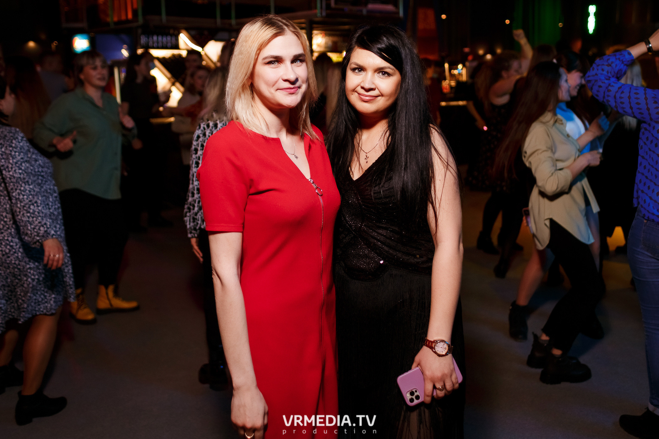 Выходные в баре «DOSKI»