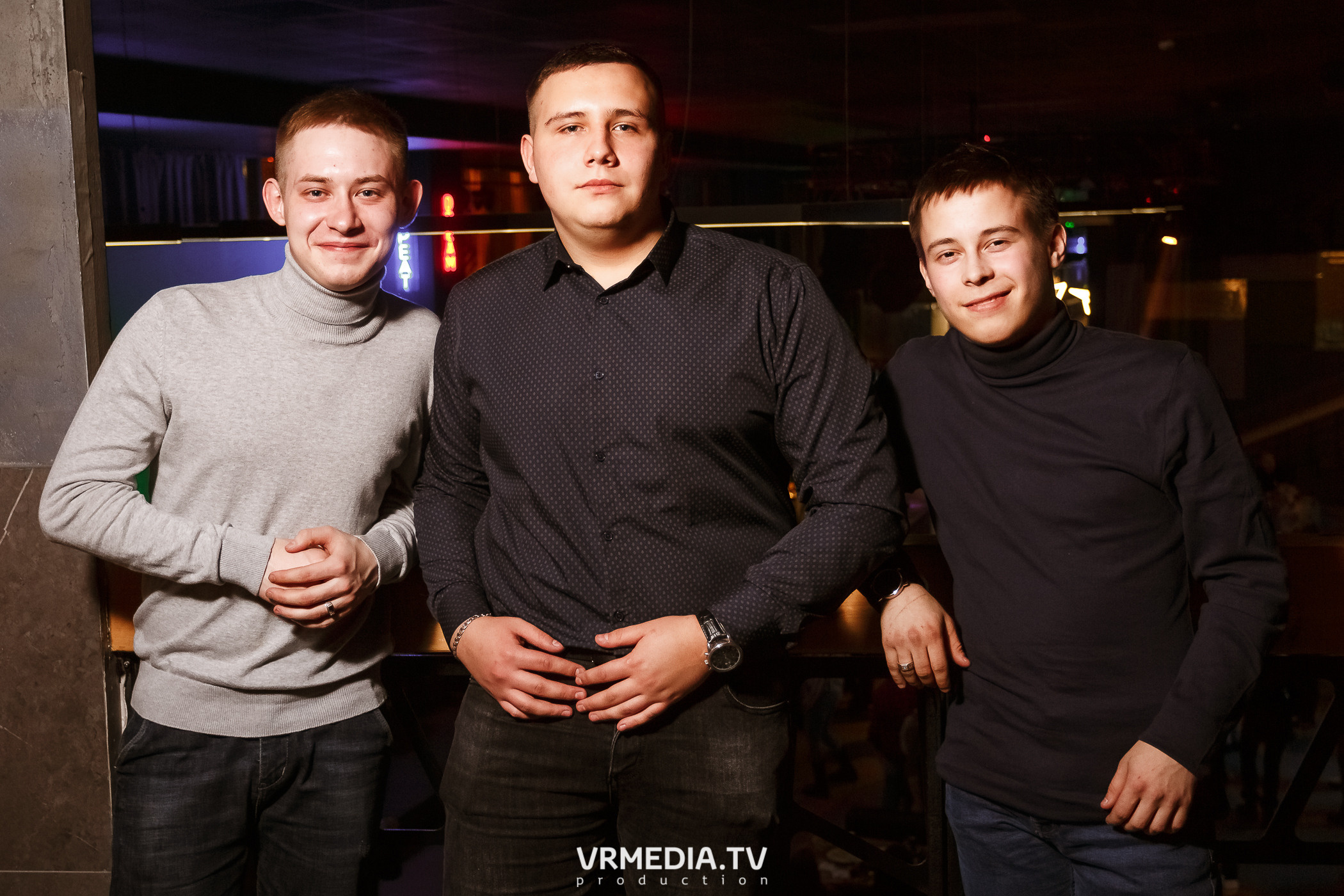 Выходные в баре «DOSKI»