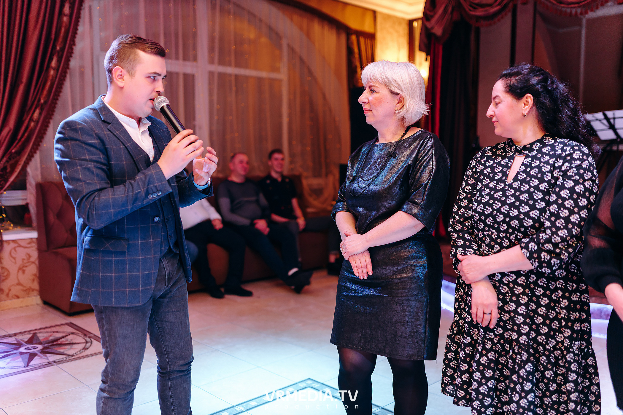 Выходные в ресторане «Лазурный Берег»