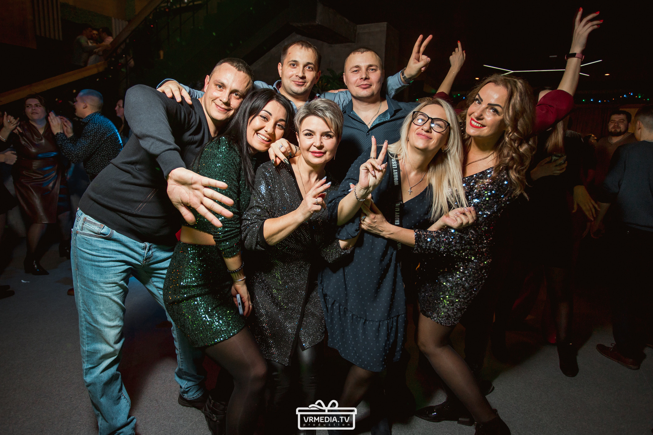 Новогодний вечер в баре «DOSKI»