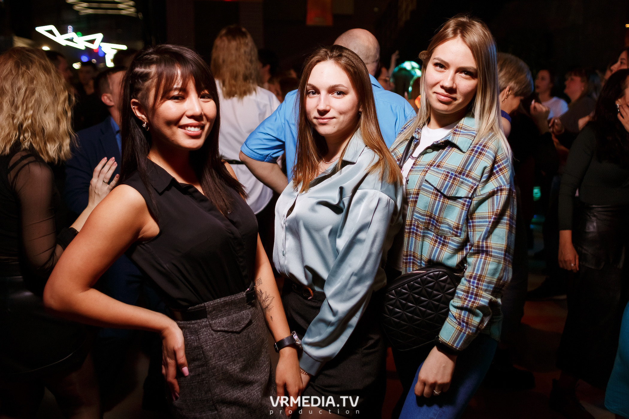 Выходные в баре «DOSKI»