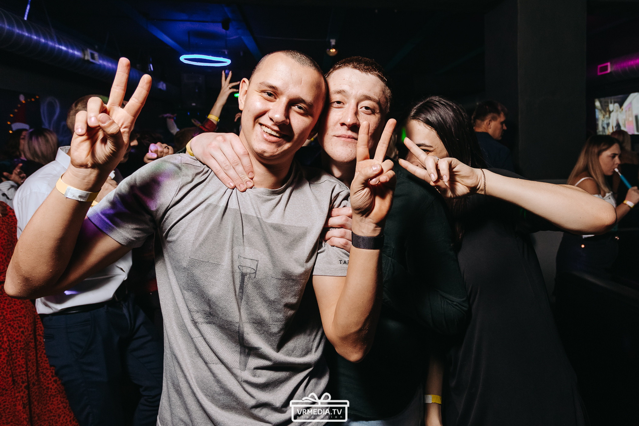 Новогодняя вечеринка в баре «BORODA»