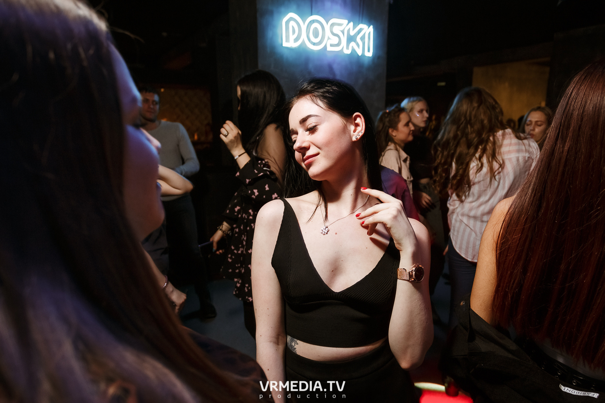 Выходные в баре «DOSKI»