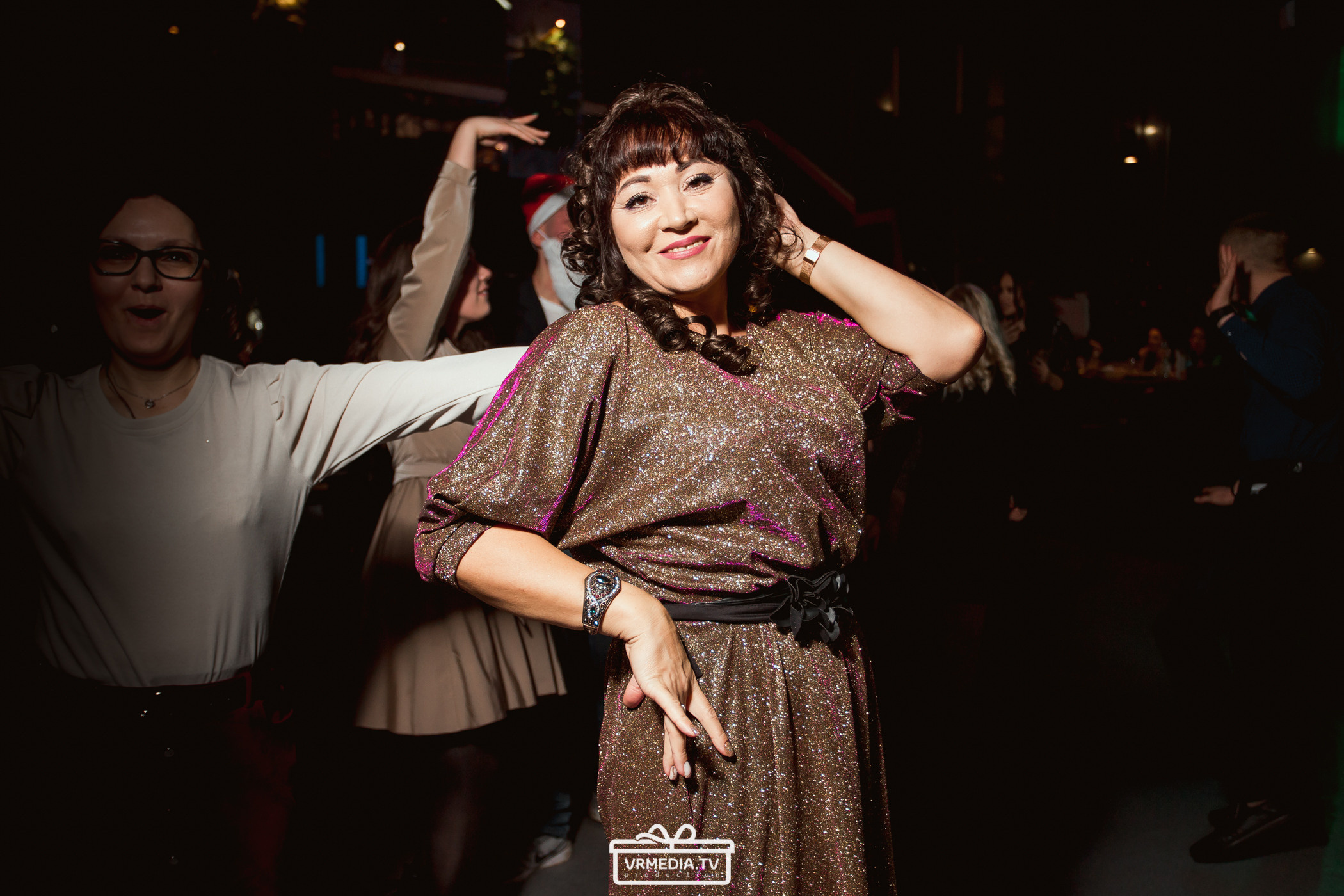 Новогодняя ночь в баре «DOSKI»