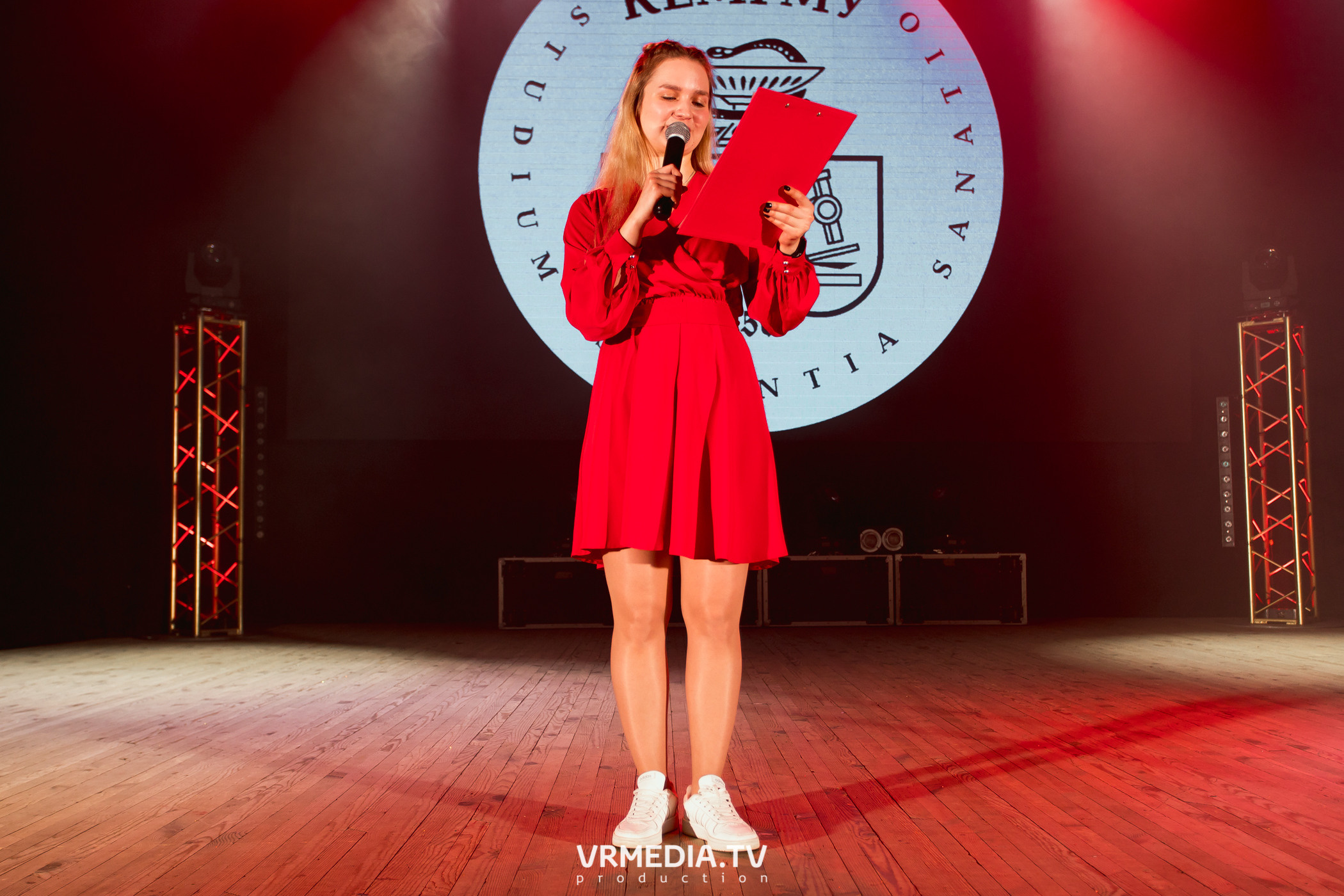 Гала-концерт фестиваля первокурсников «Давай Знакомиться» в КемГМУ