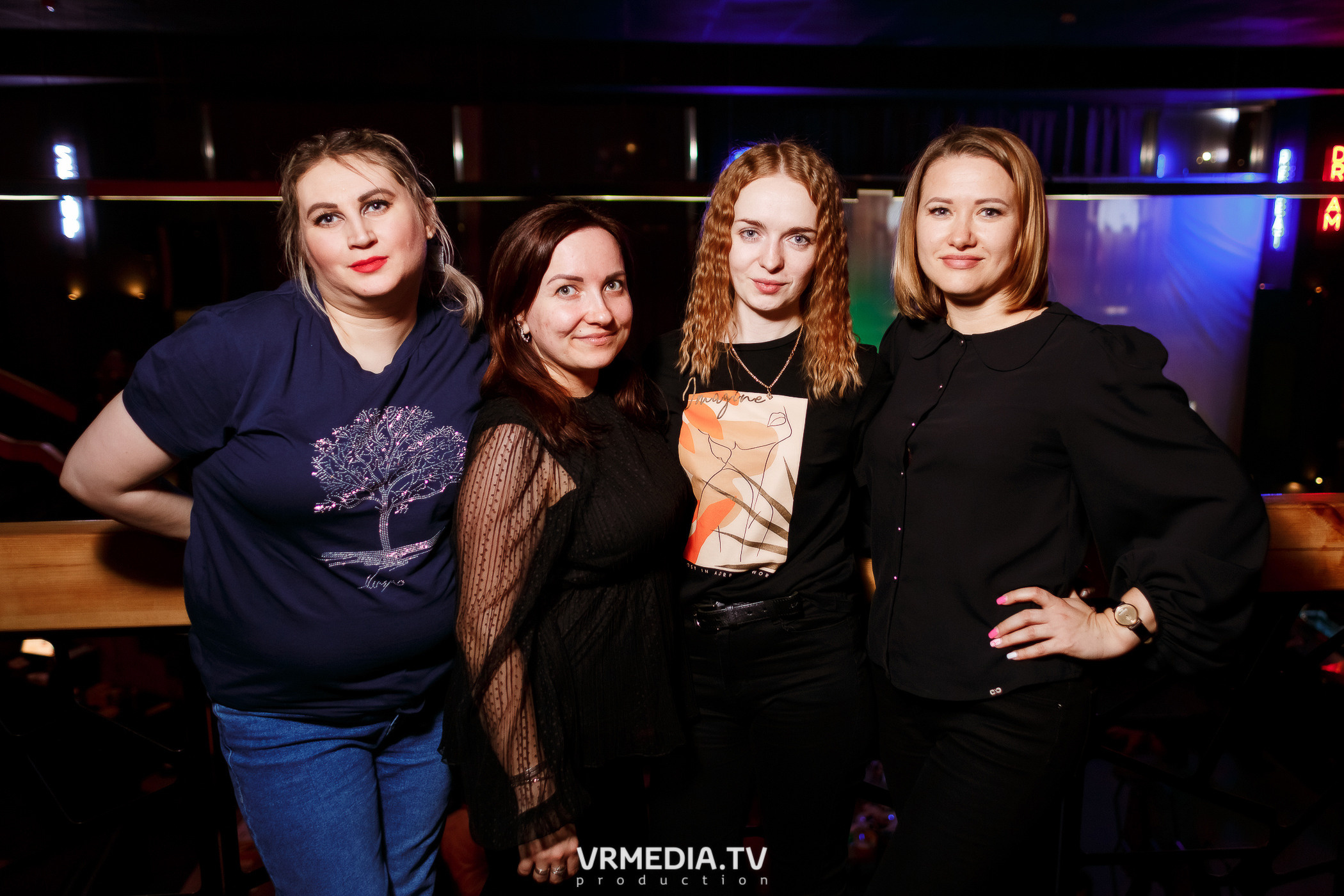 Выходные в баре «DOSKI»