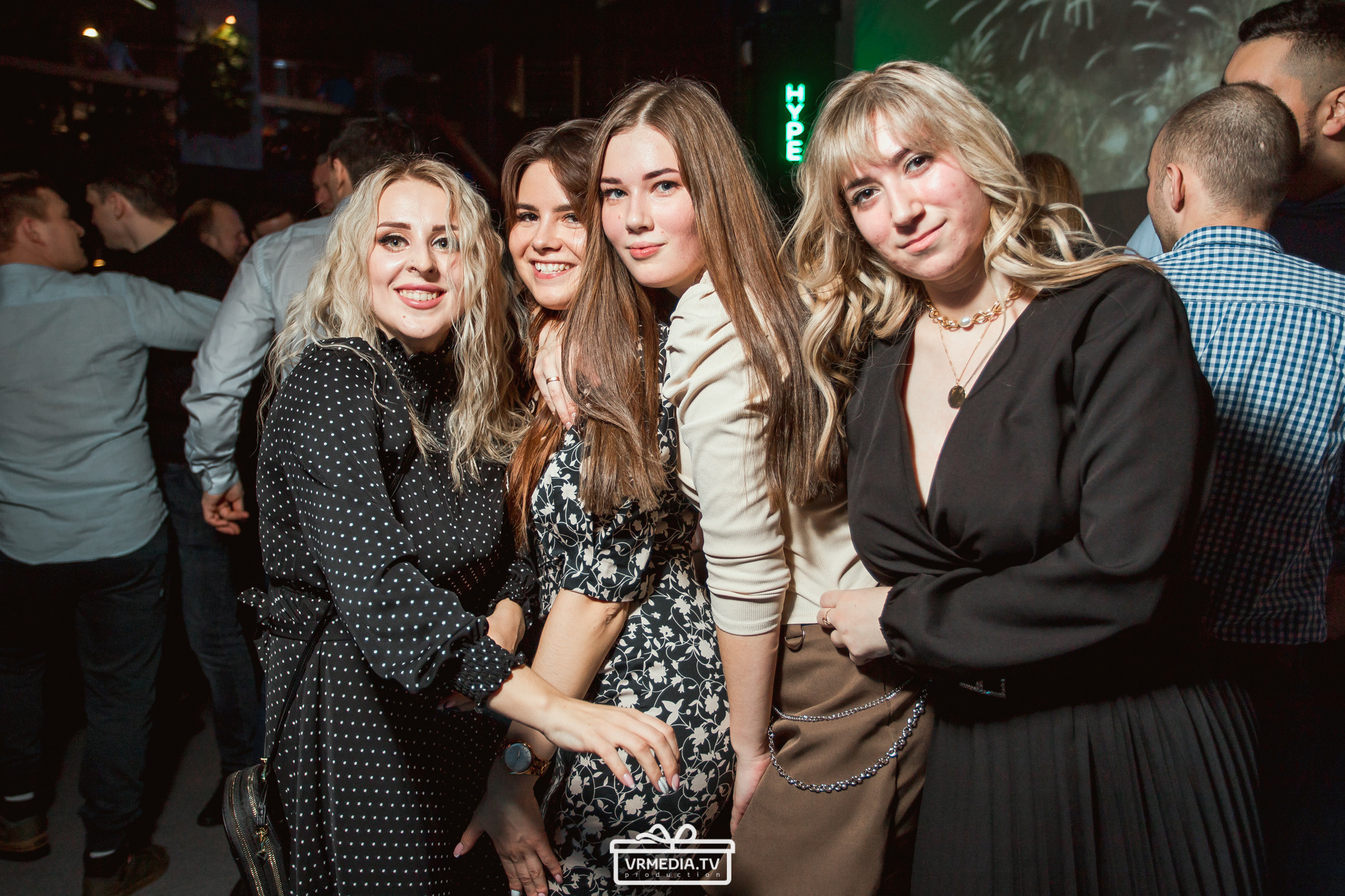 Новогодний вечер в баре «DOSKI»