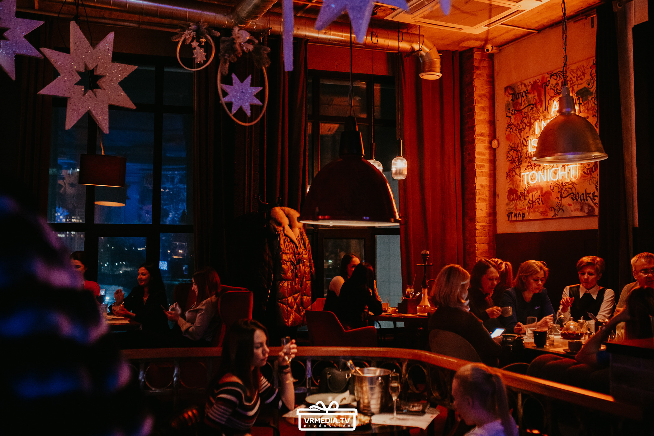 Новогодний вечер в баре «Milton»