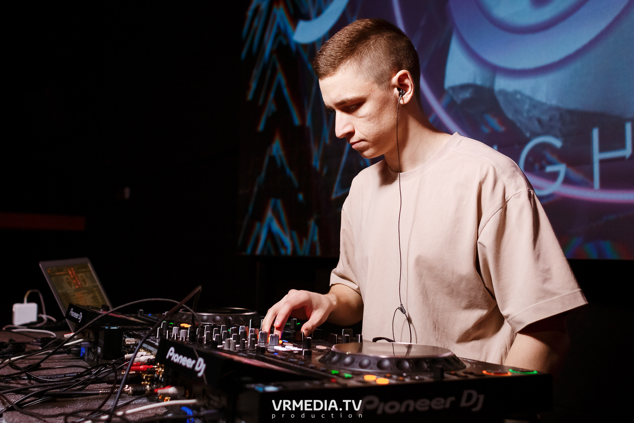 Shirobokov (Tomsk) в ночном клубе «ЭФИР»