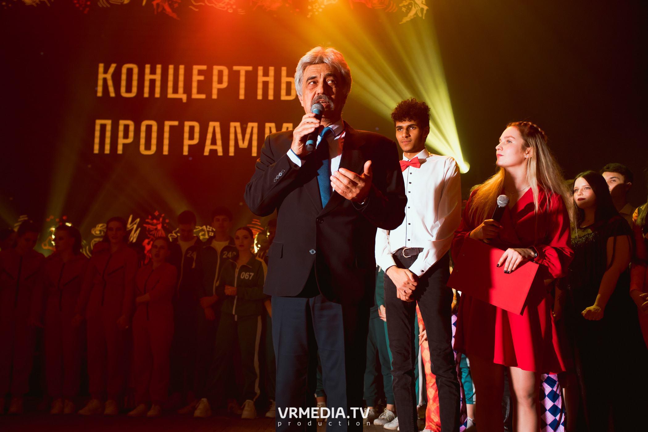 Гала-концерт фестиваля первокурсников «Давай Знакомиться» в КемГМУ