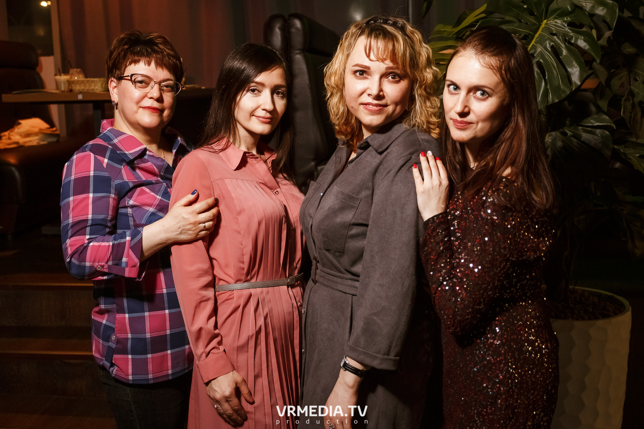 Выходные в баре «DOSKI»