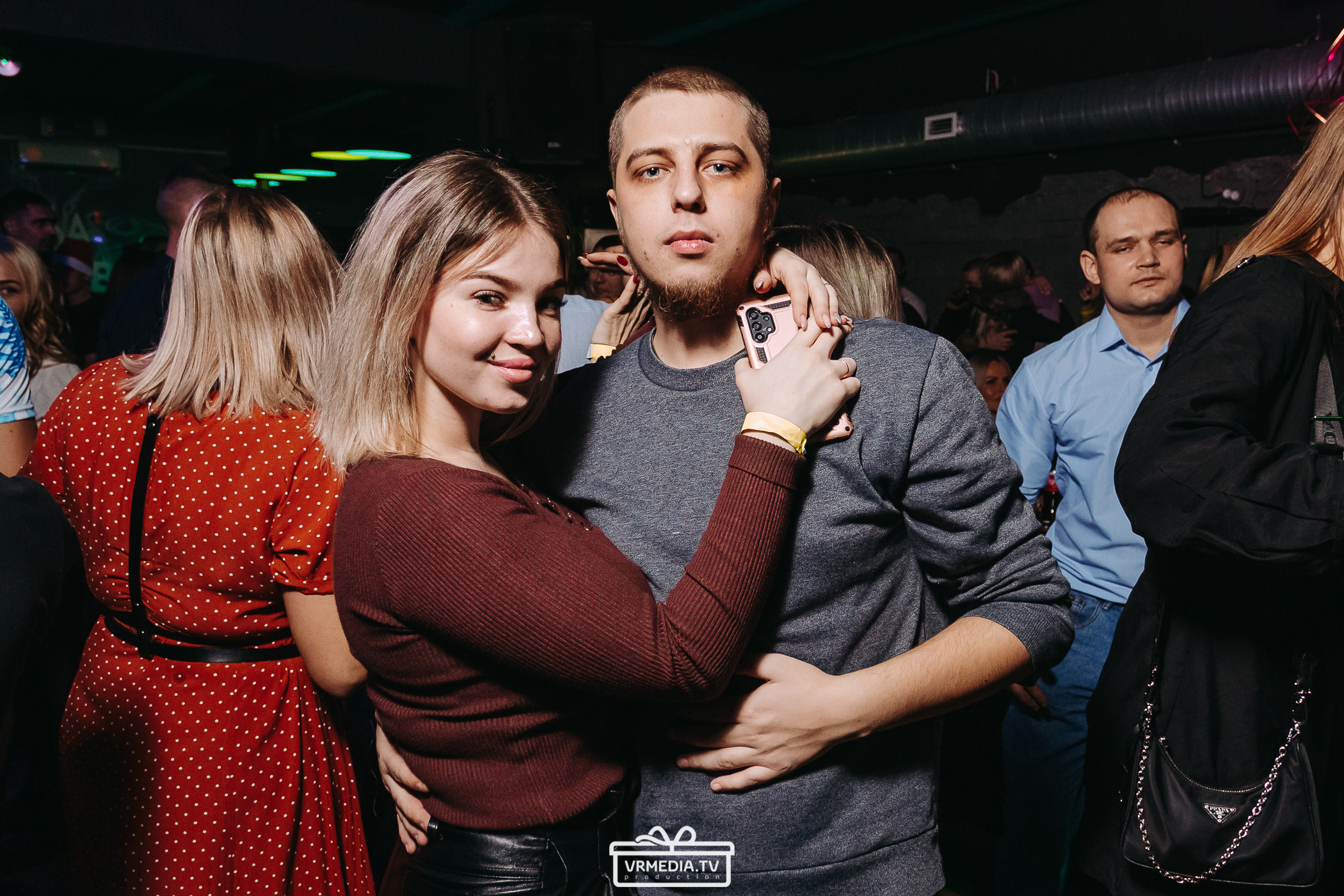 Новогодняя вечеринка в баре «BORODA»