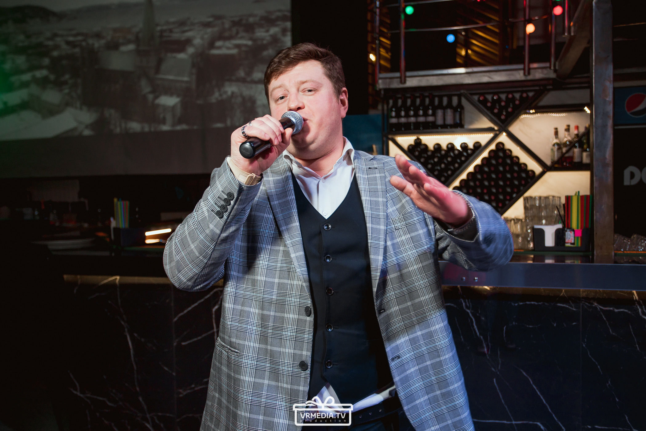 Новогодняя ночь в баре «DOSKI»