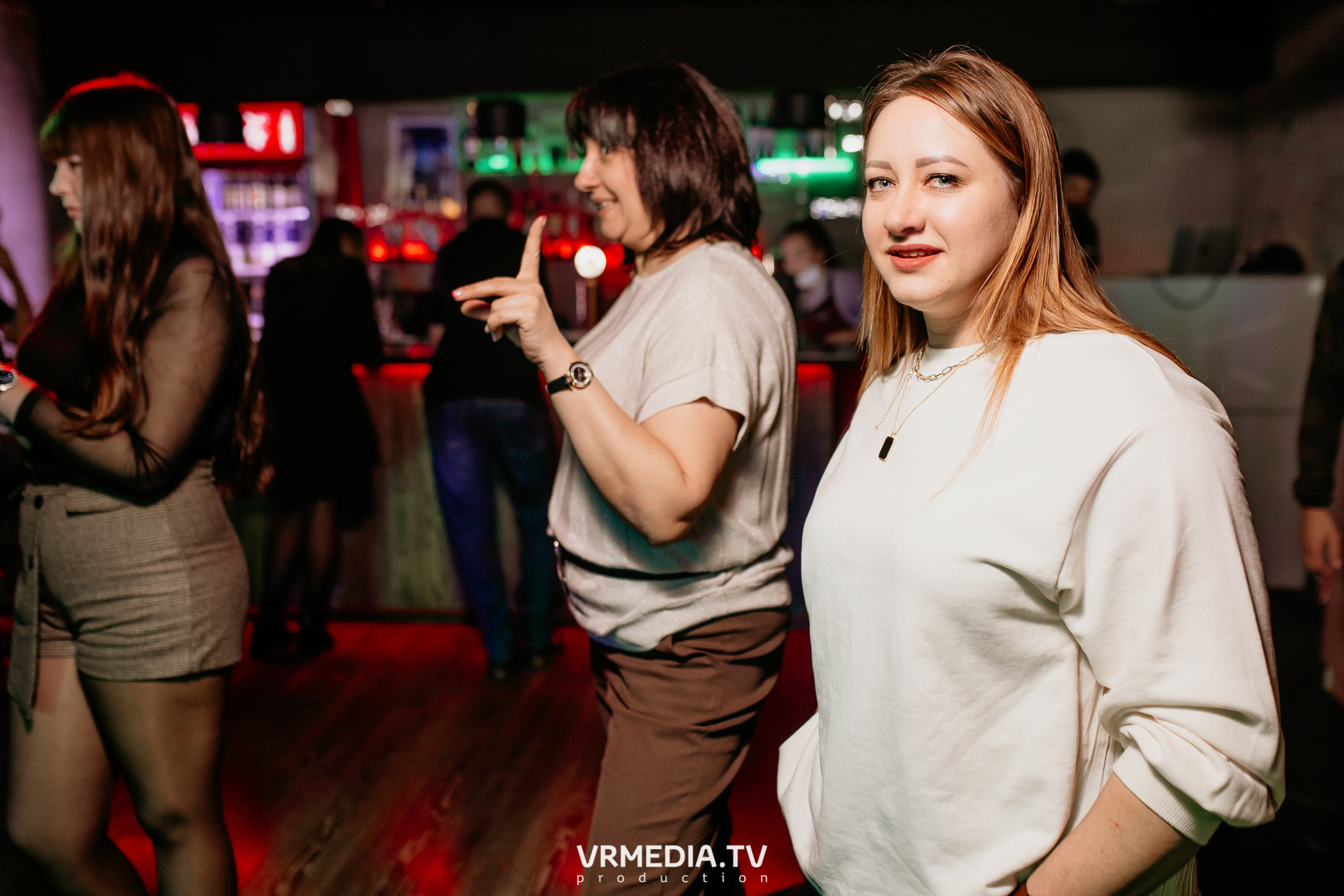 Международный женский день в караоке «Chicago»