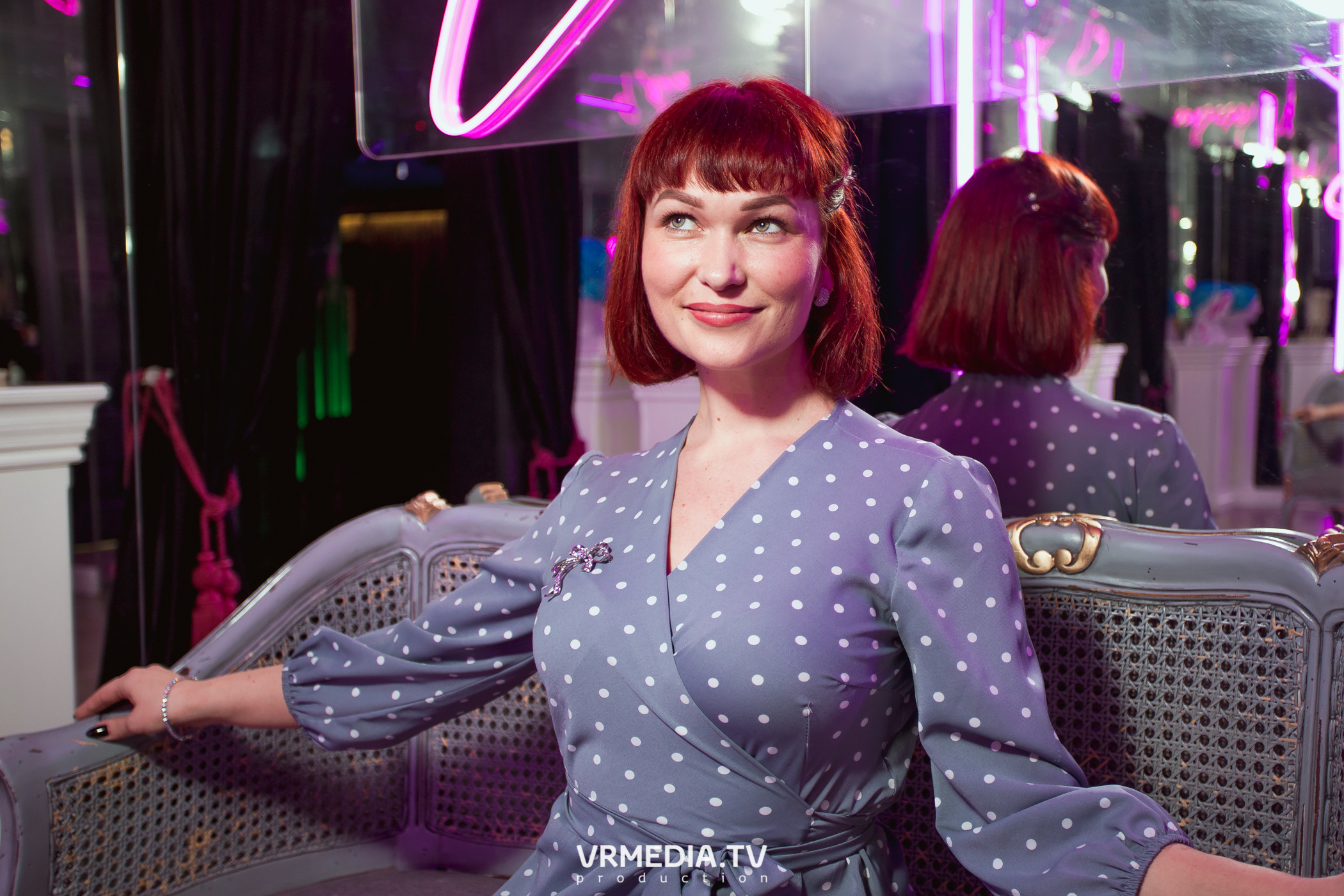 Международный женский день в караоке-баре «Volna»