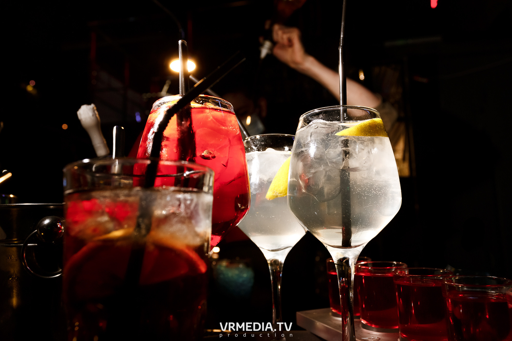 Выходные в баре «DOSKI»