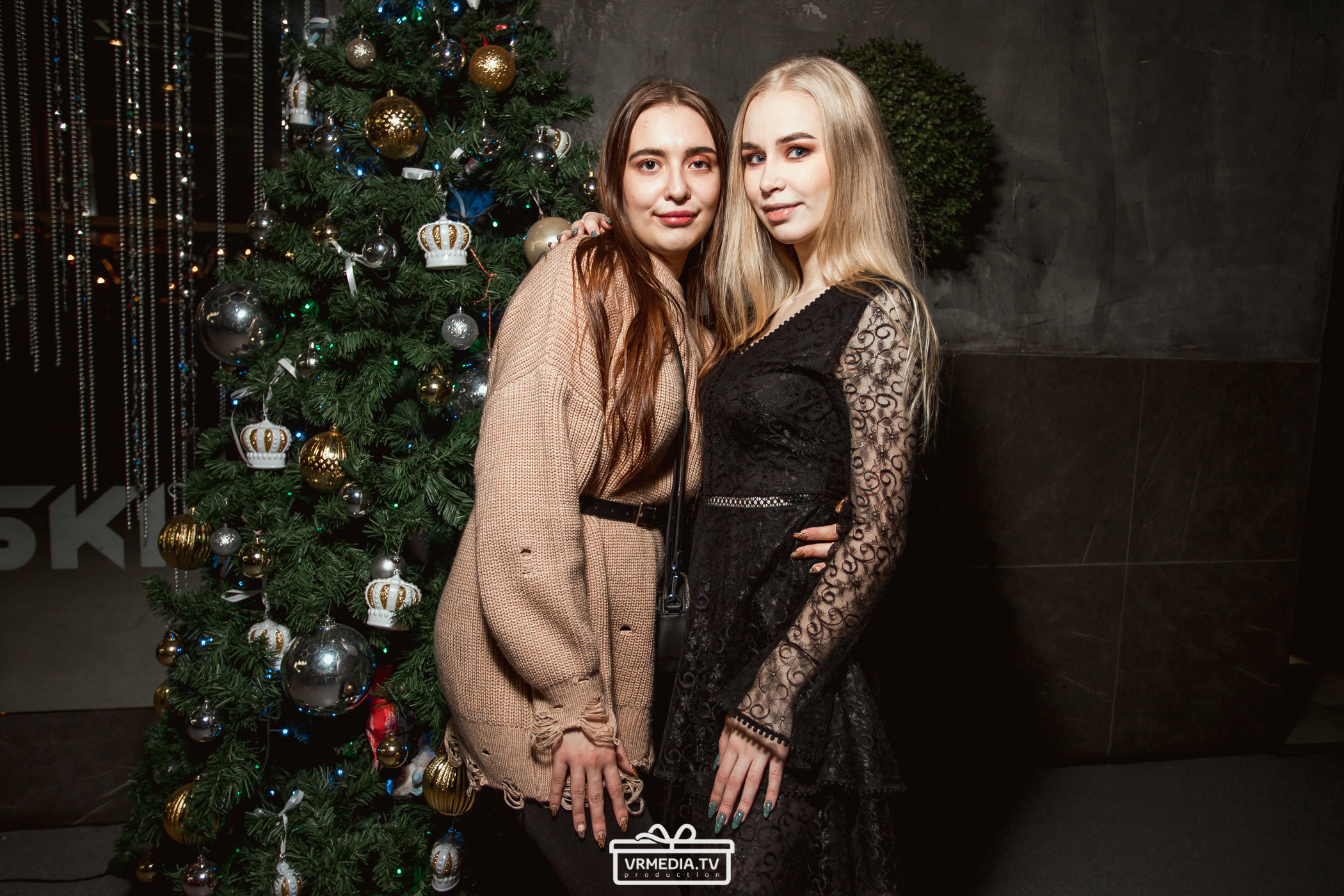 Новогодняя ночь в баре «DOSKI»