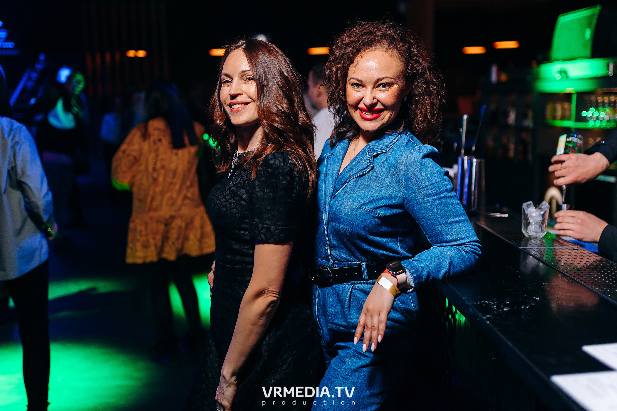 Live Broadcast в ночном клубе «ЭФИР»