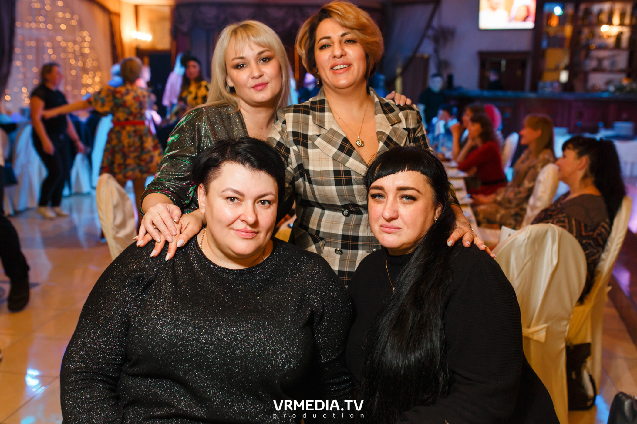 Международный женский день в ресторане «Лазурный Берег»