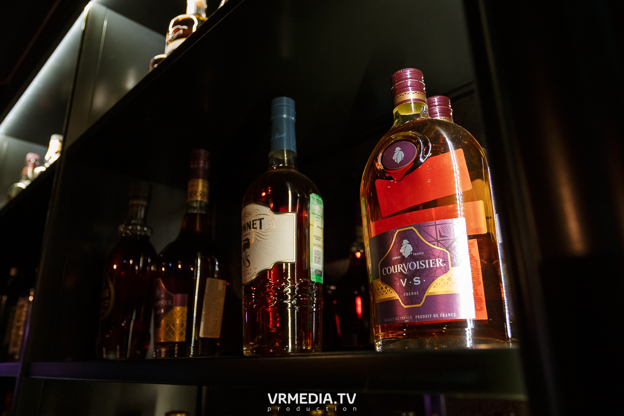 Выходные в караоке-баре «Volna»